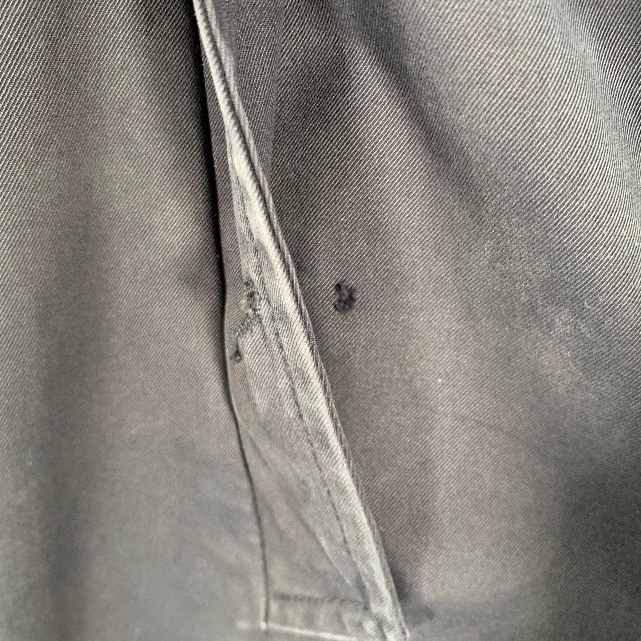 KITON Größe 36 Dreiteiliges Smoking aus schwarzer Wolle mit Schalkragen im Angebot 2