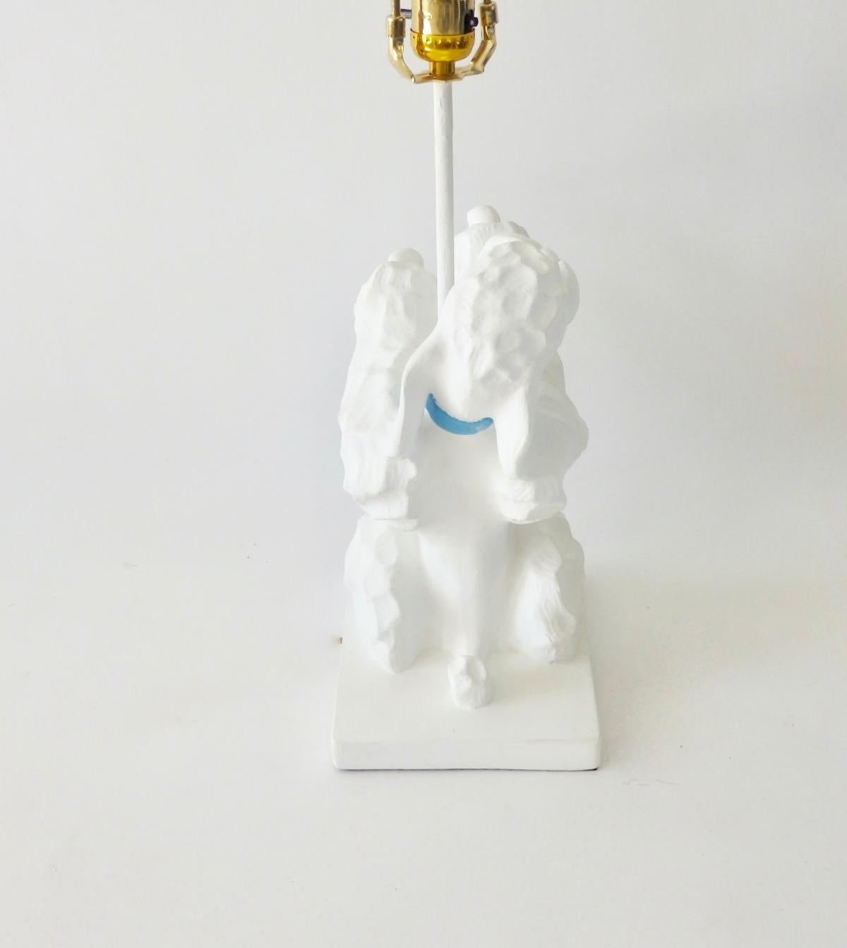 Whimsical Hollywood Regency Plaster Poodle Table Lamp In Good Condition For Sale In Ferndale, MI