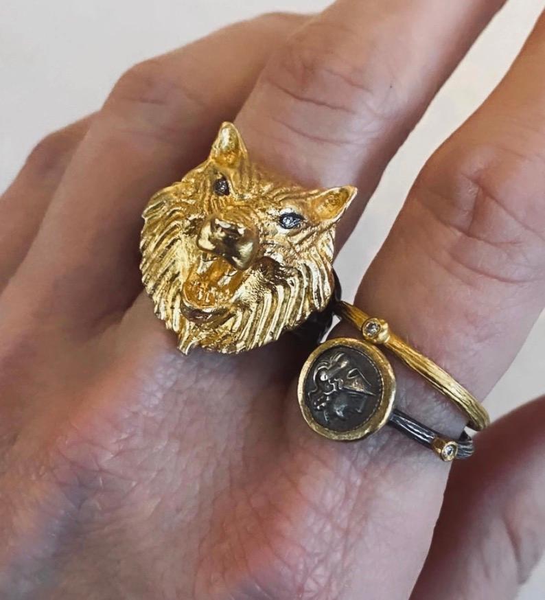 Kitsch Wolf Cocktail Ring with Diamond Eyes, 24K Gold & Silver For Sale 2