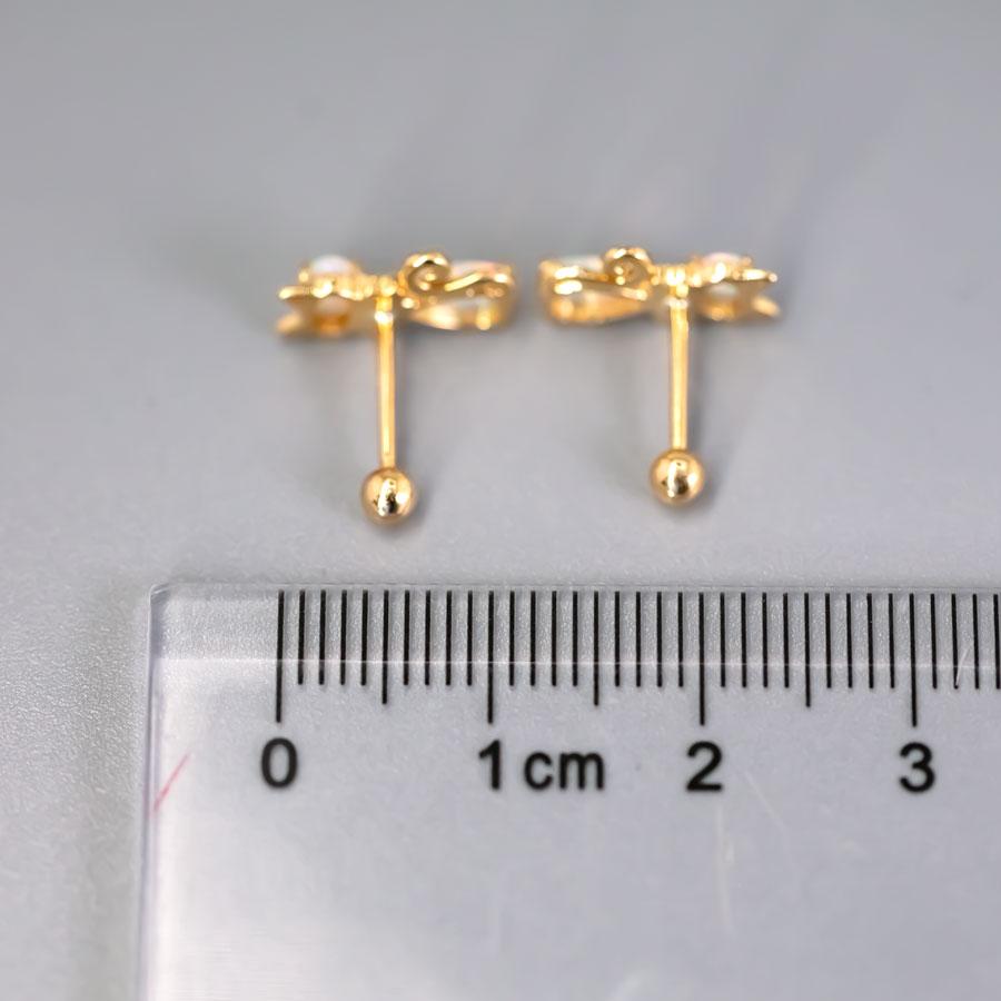 Kitten Cat Australian Opal Diamond Screw Back Stud Earrings 18K Gold For Sale 1
