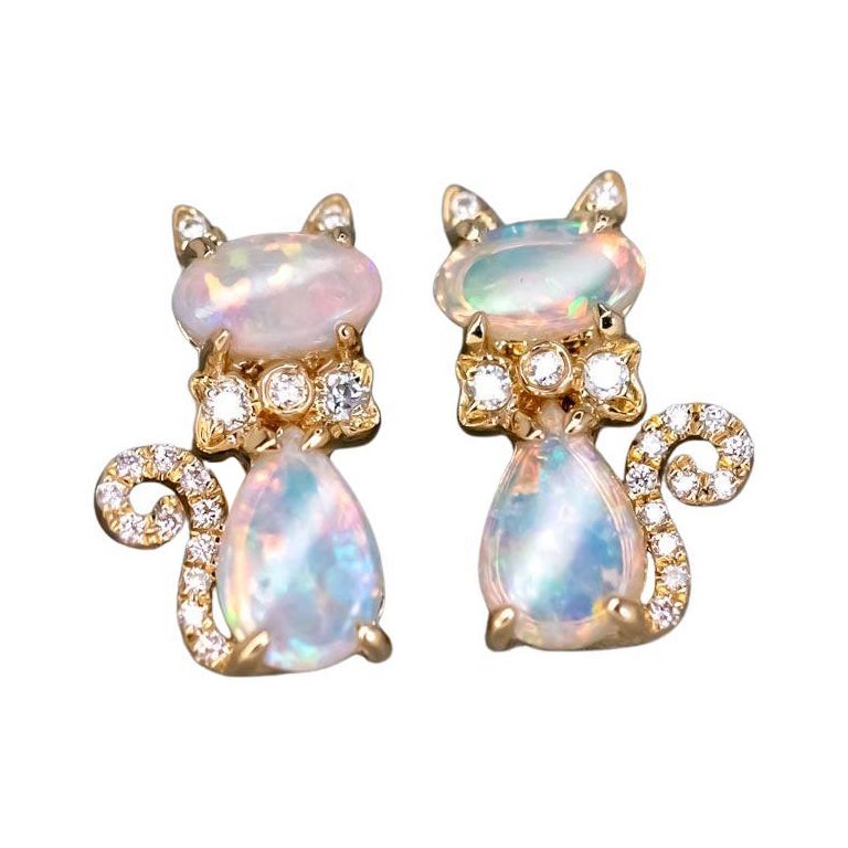 Kitten Cat – Ohrstecker mit australischem Massivopal und Diamanten, 14 Karat Gelbgold im Angebot
