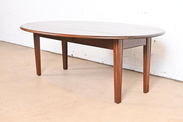Kittinger American Colonial Mahogany Drop Leaf Coffee Table, Newly Refinished For Sale 1