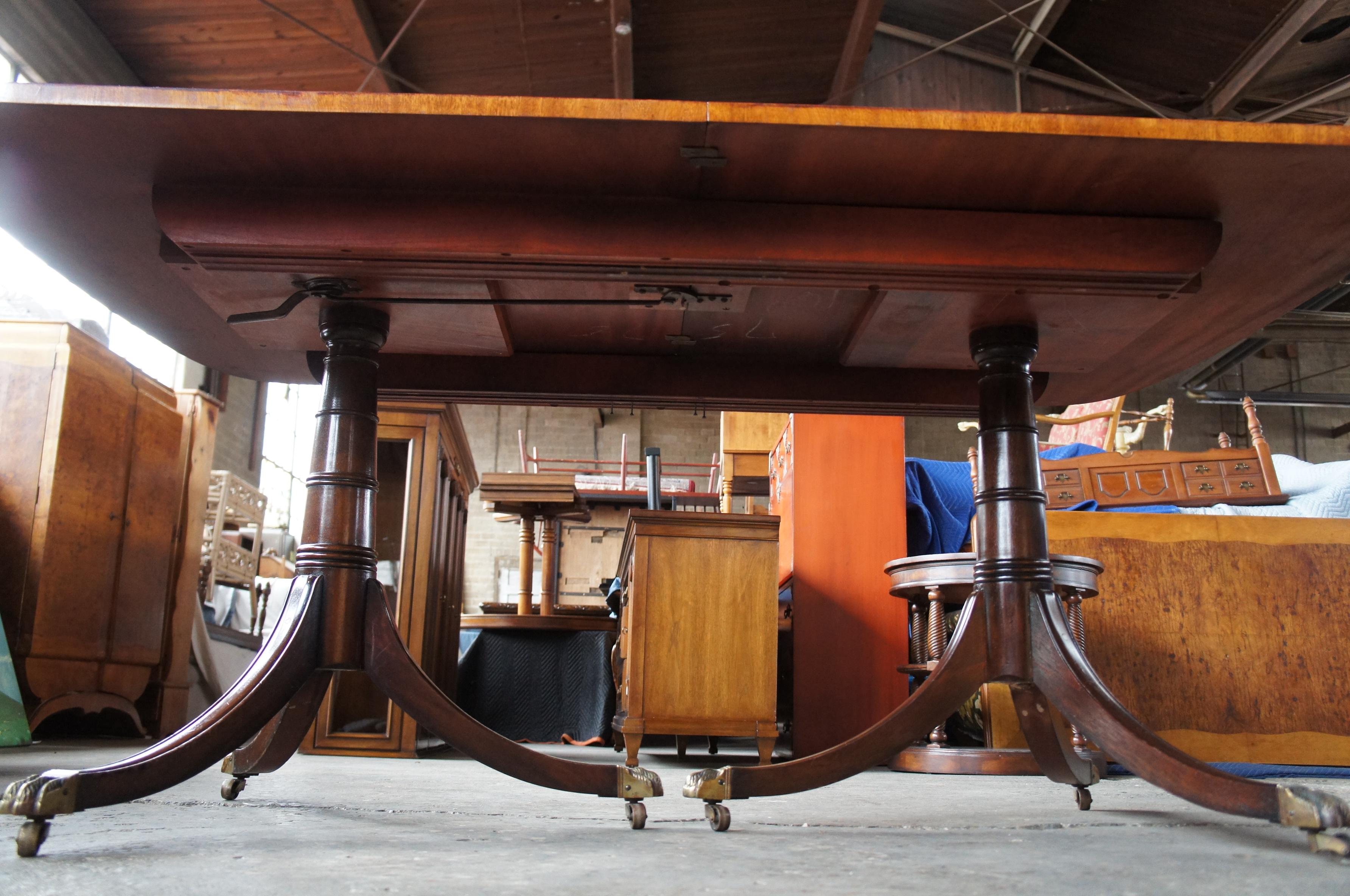 Kittinger Antique Duncan Phyfe Style Banded Mahogany Dining Table Claw Feet In Good Condition In Dayton, OH