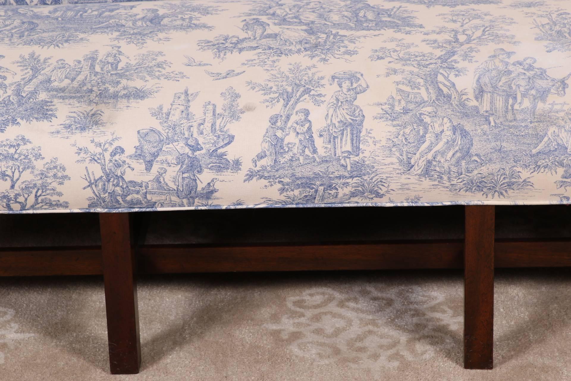 toile couch