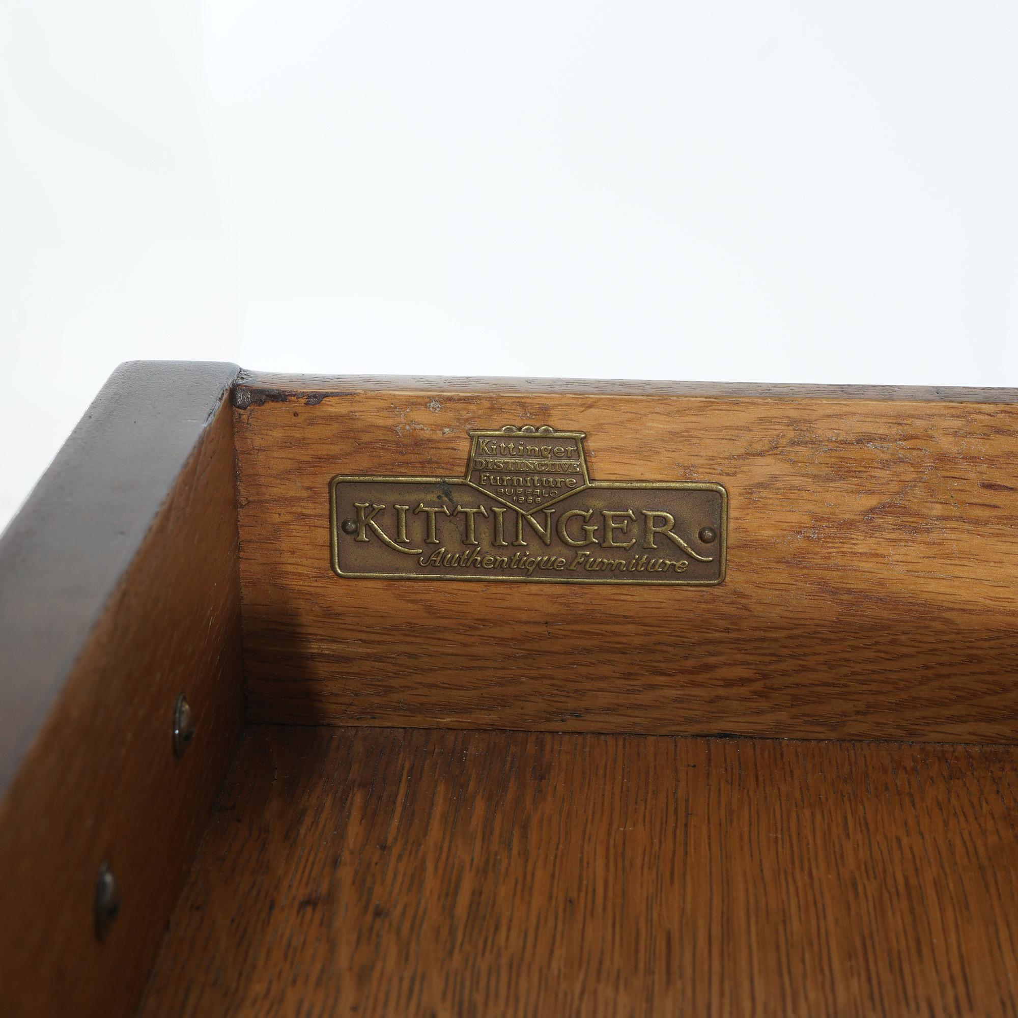 Kittinger Chippendale Style Mahogany Knee Hole Desk with Drawer Towers 20thC For Sale 6