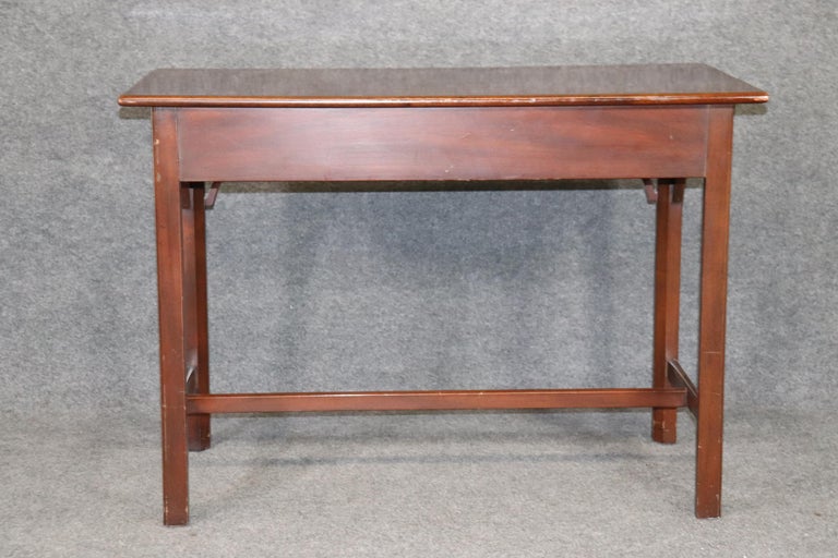 Kittinger Colonial Williamsburg Collection Mahogany Writing Table For