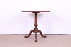 Kittinger Colonial Williamsburg Georgian Mahogany Pedestal Tea Table