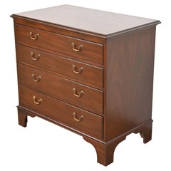 Kittinger Colonial Williamsburg Georgian Solid Mahogany Chest of Drawers