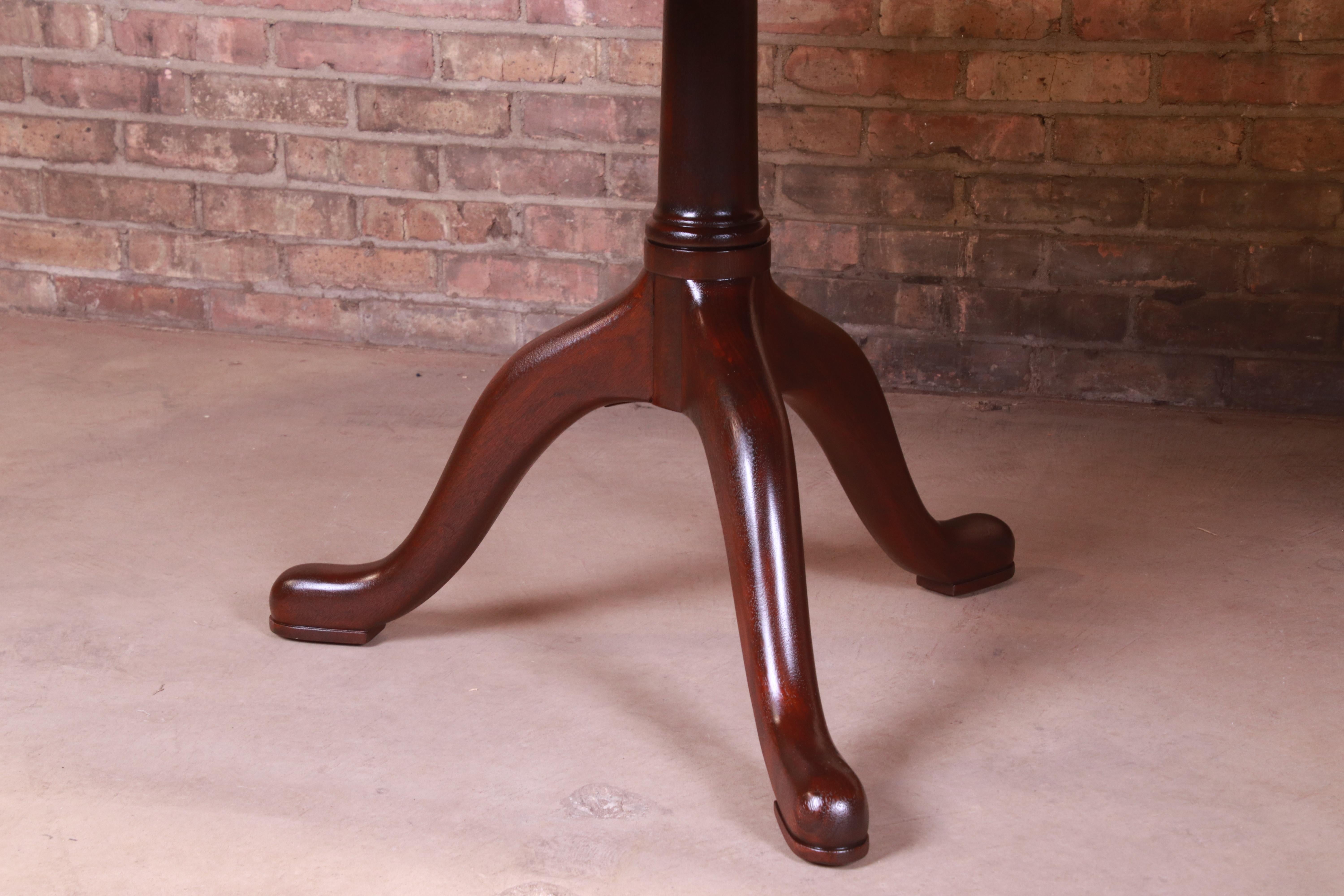 Kittinger Colonial Williamsburg Mahogany Extension Dining Table, Refinished 2