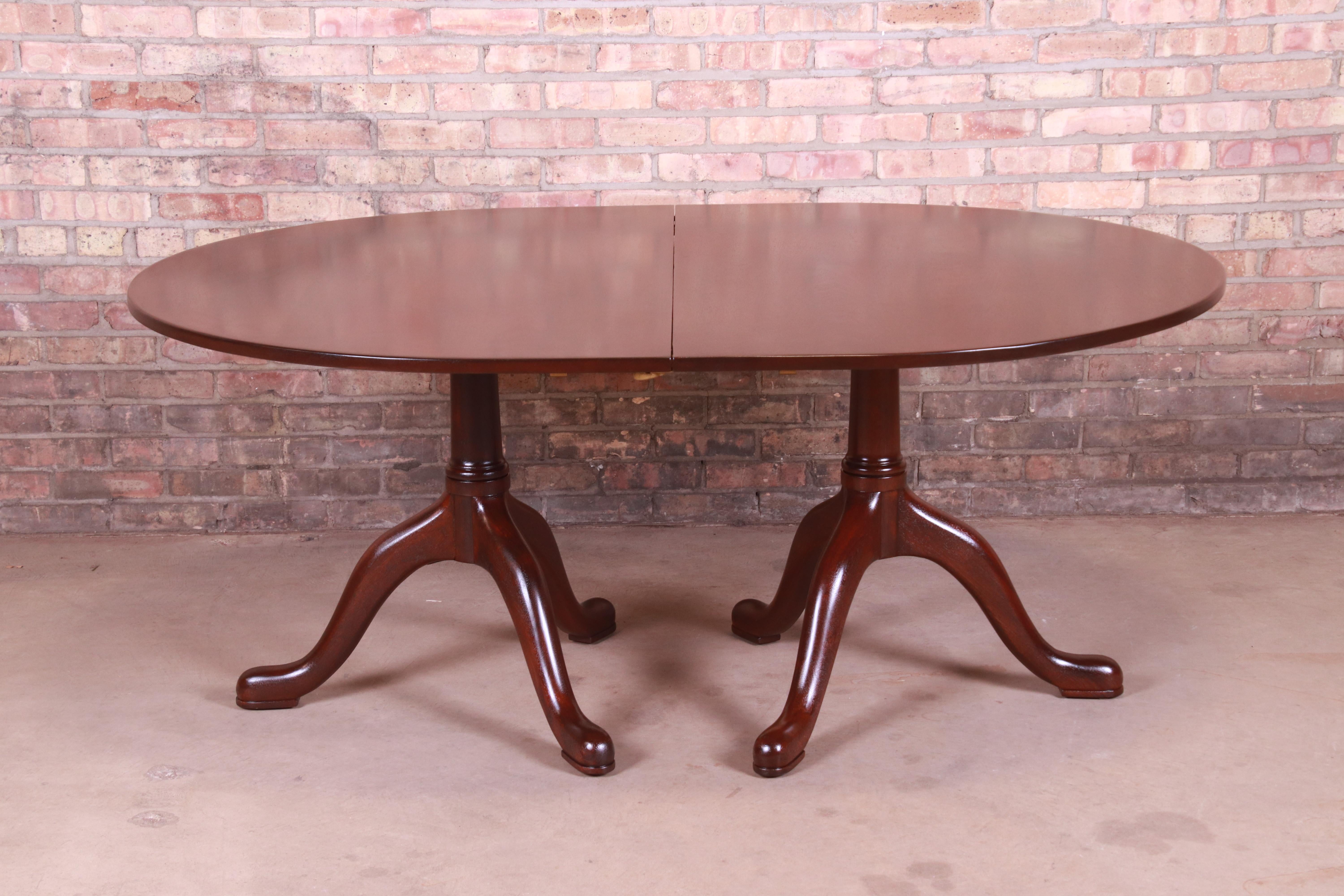 20th Century Kittinger Colonial Williamsburg Mahogany Extension Dining Table, Refinished