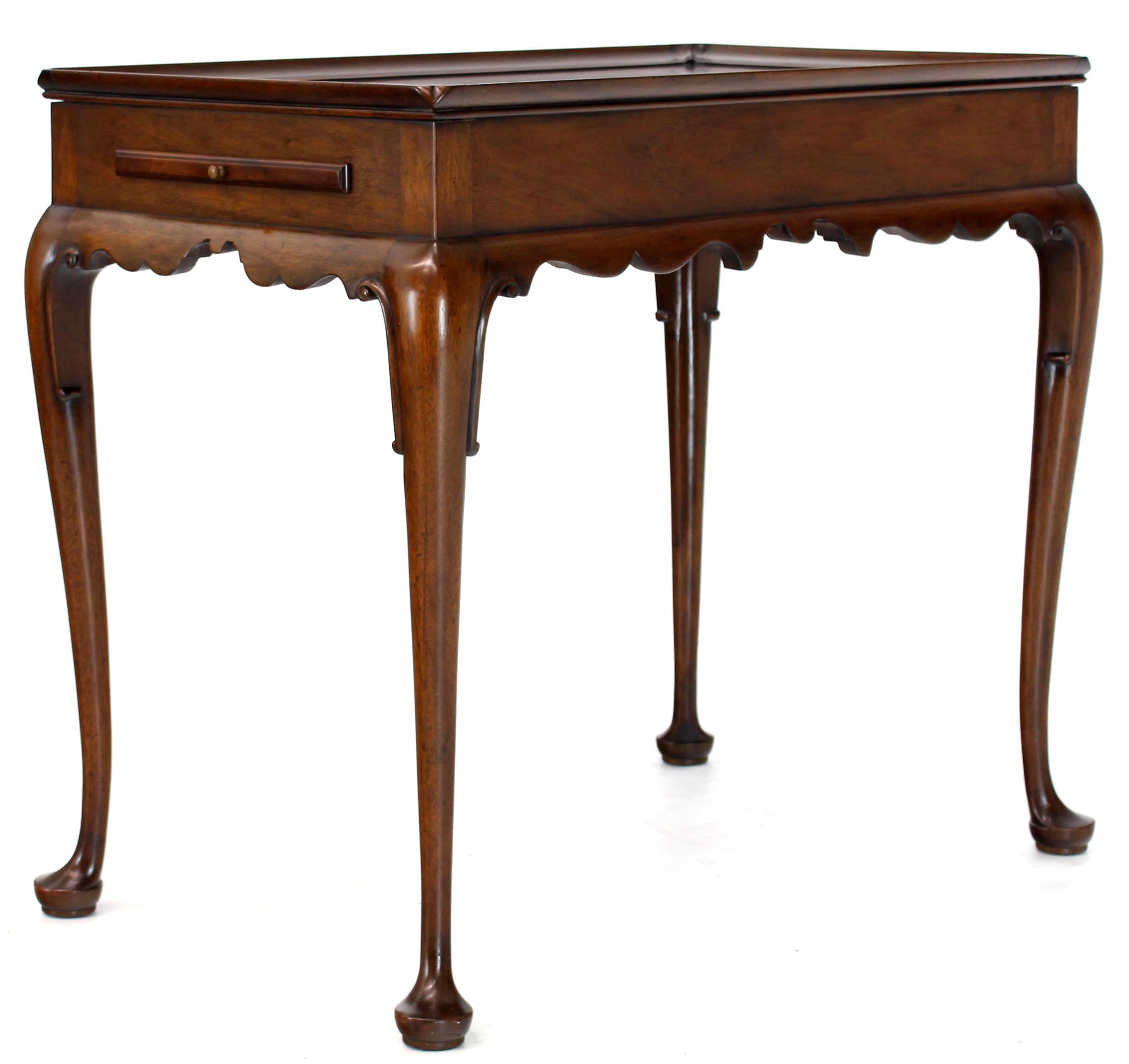 American Kittinger CW-8 Vintage Mahogany Queen Anne Tea Table Stand
