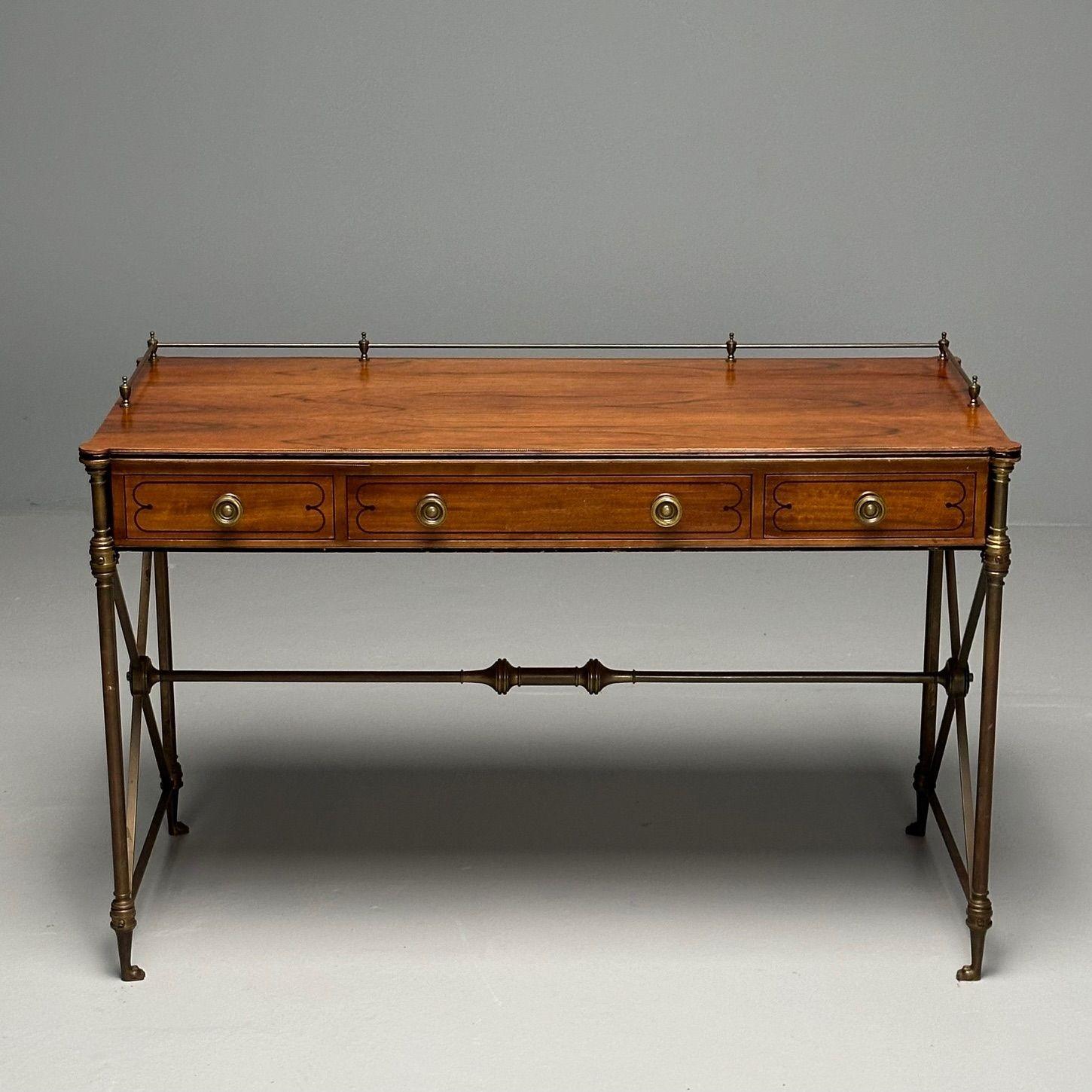 Kittinger, English Regency, Campaign Desk, Rosewood, Satinwood, Brass, USA 1950s In Good Condition For Sale In Stamford, CT