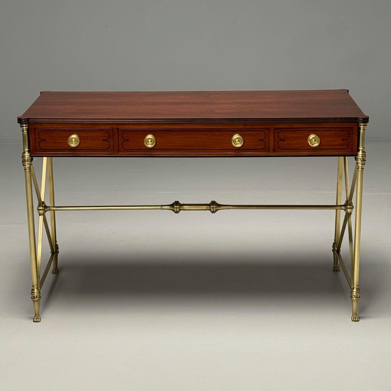 Kittinger, English Regency, Campaign Desk, Rosewood, Satinwood, Brass, USA 1950s In Good Condition For Sale In Manhasset, NY