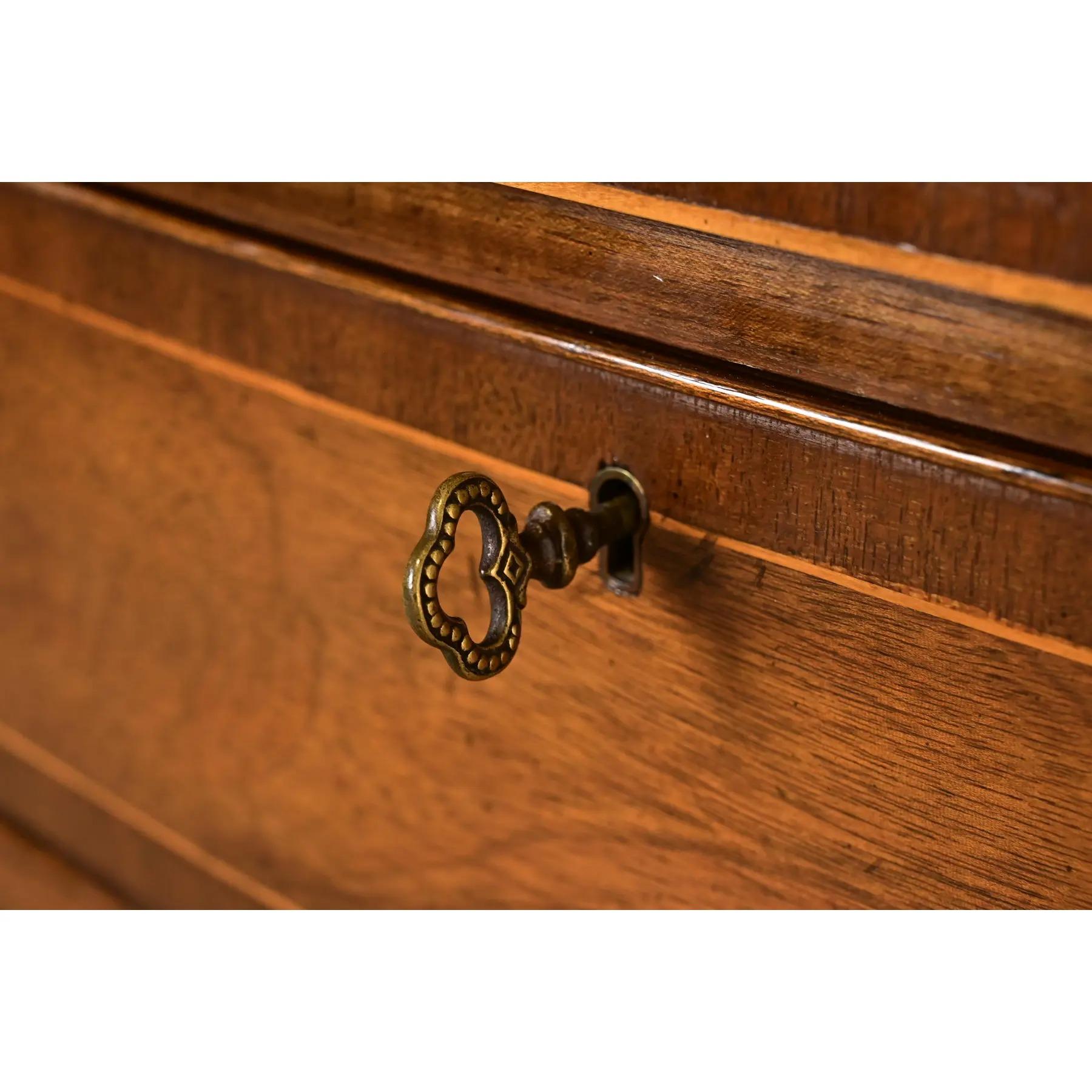 Kittinger Federal Inlaid Mahogany Serpentine Front Sideboard Credenza For Sale 3