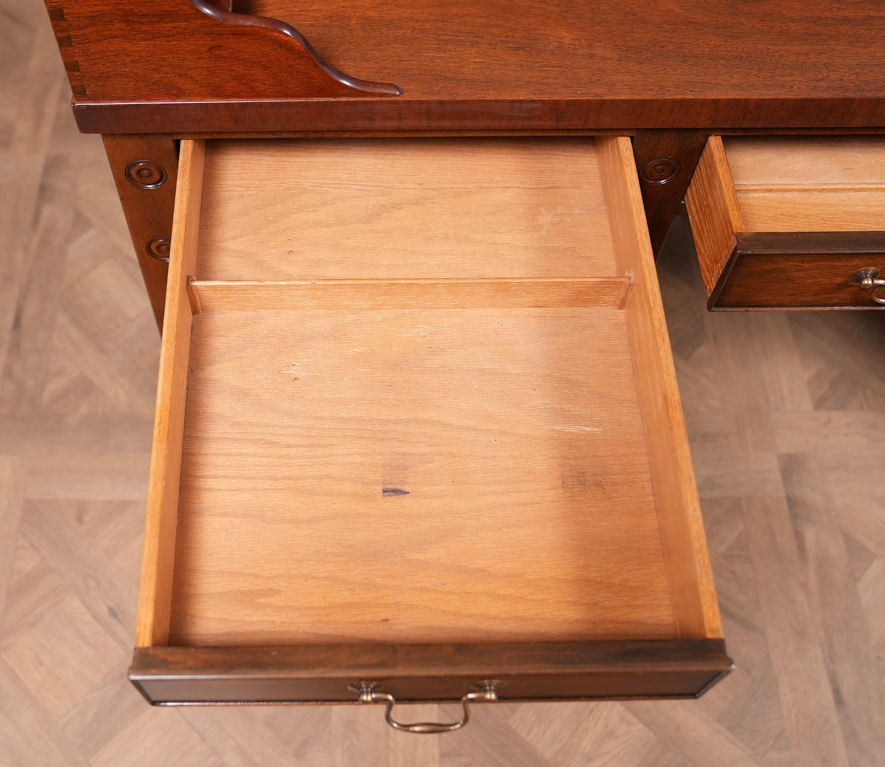 Kittinger George Washington Style Desk 11