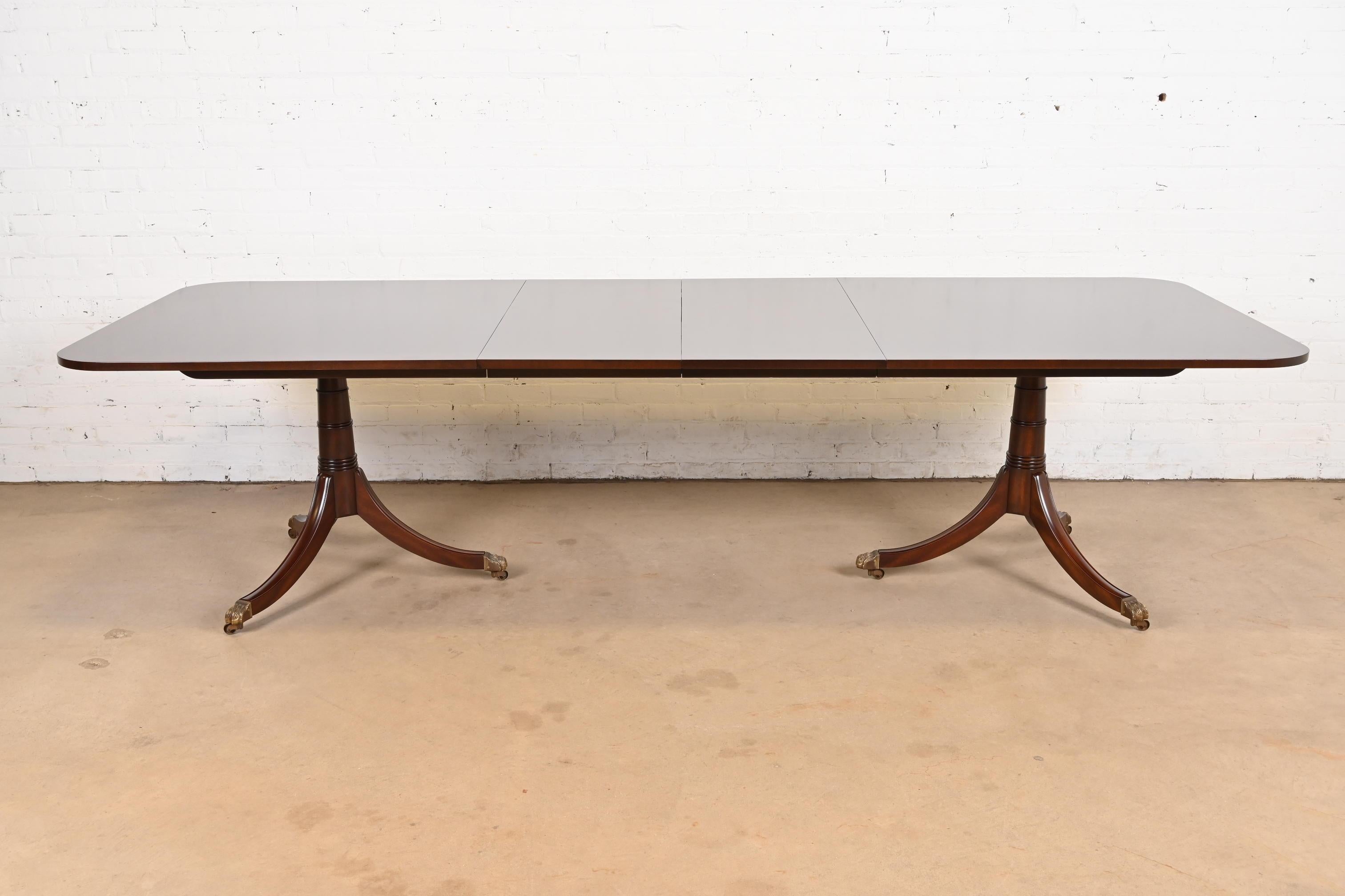 American Kittinger Georgian Banded Mahogany Double Pedestal Dining Table, Refinished For Sale