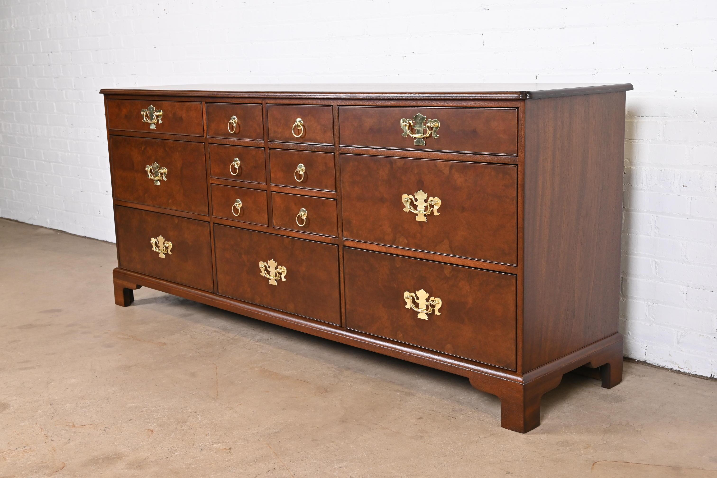 Kittinger Georgian Burled Walnut 13-Drawer Dresser or Credenza, Newly Refinished In Good Condition In South Bend, IN