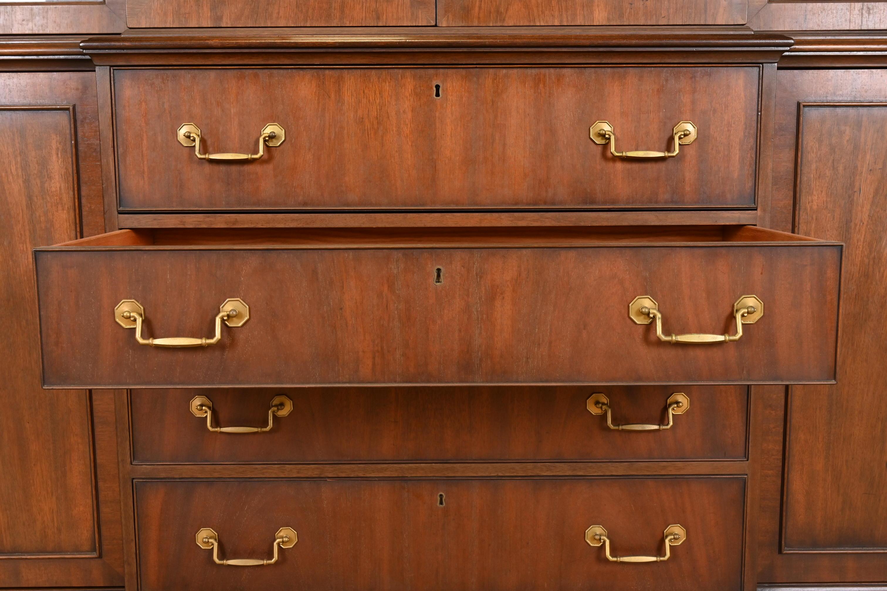 Kittinger Georgian Carved Mahogany Breakfront Bookcase Cabinet 4