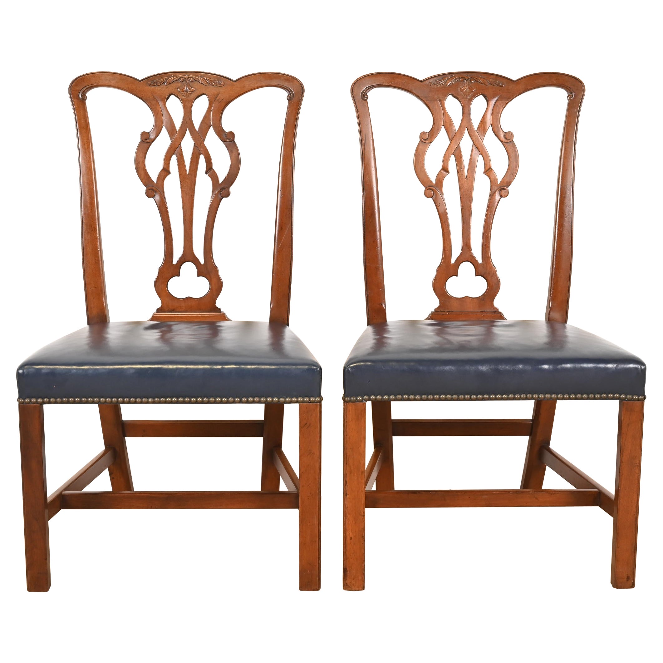Kittinger Georgian Carved Mahogany Side Chairs or Dining Chairs, Pair For Sale