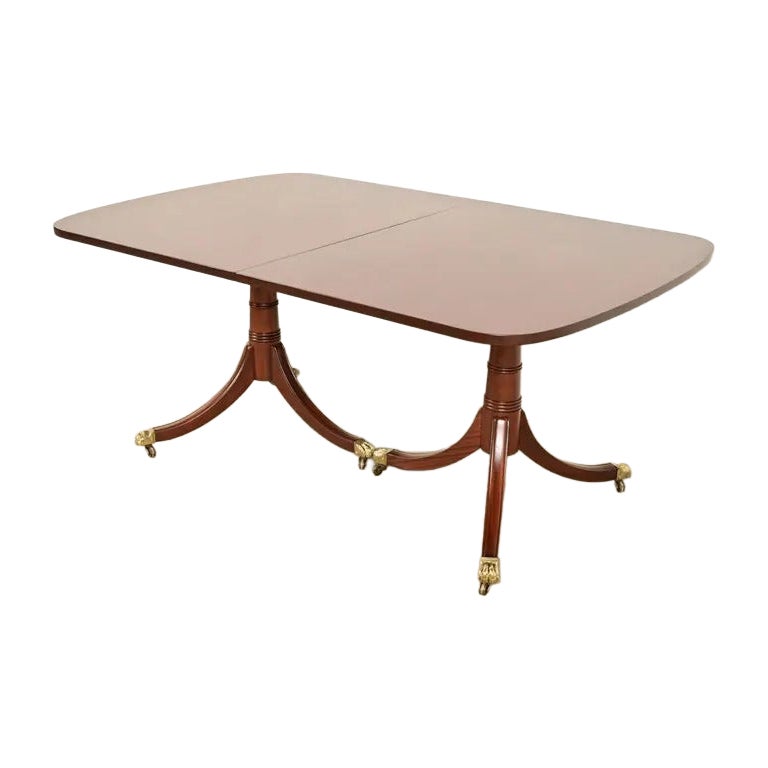 Kittinger Georgian Mahogany Double Pedestal Dining Table, Newly Refinished