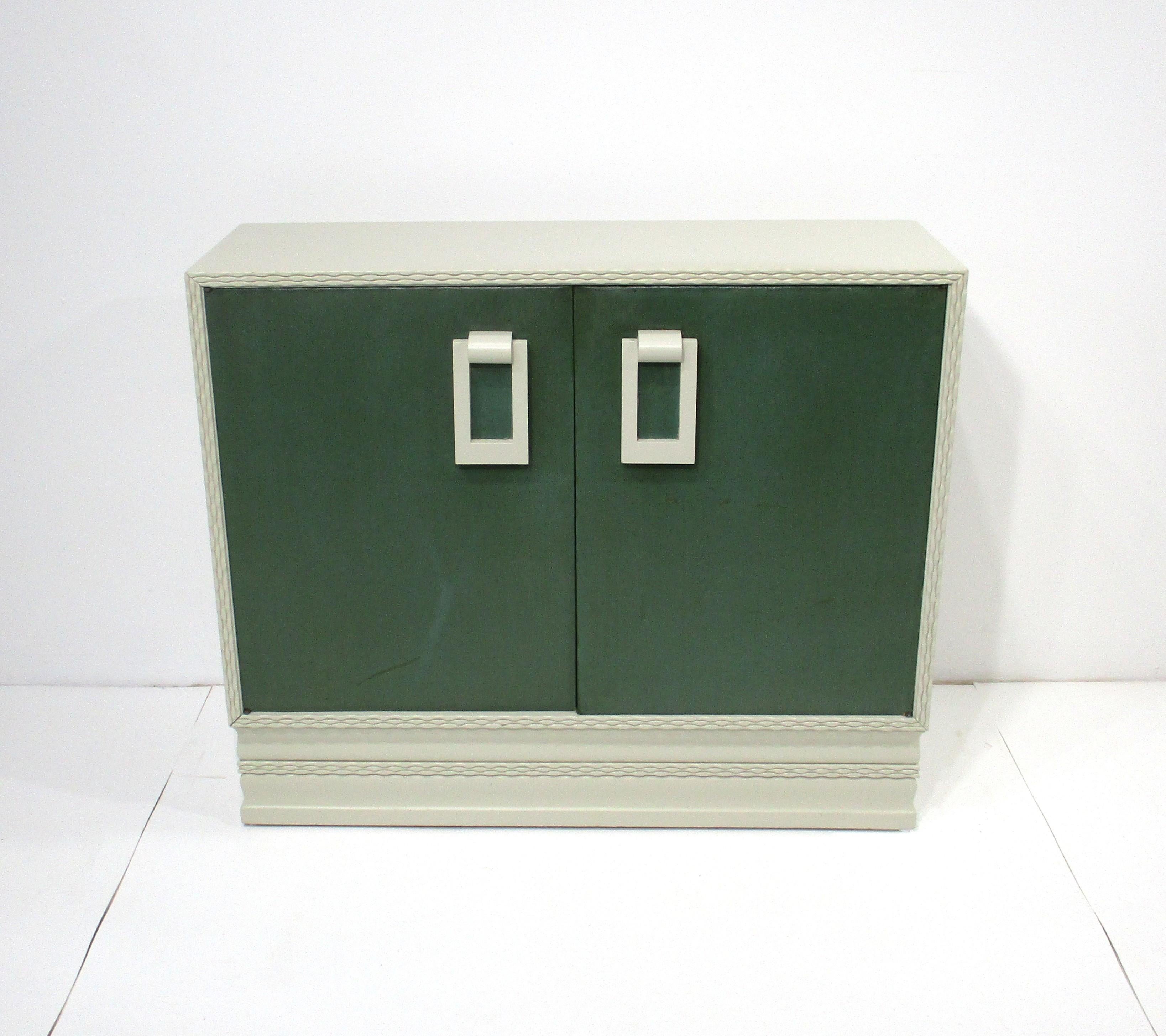 Mobile consolle in stile Regency di Kittinger House in vendita 8