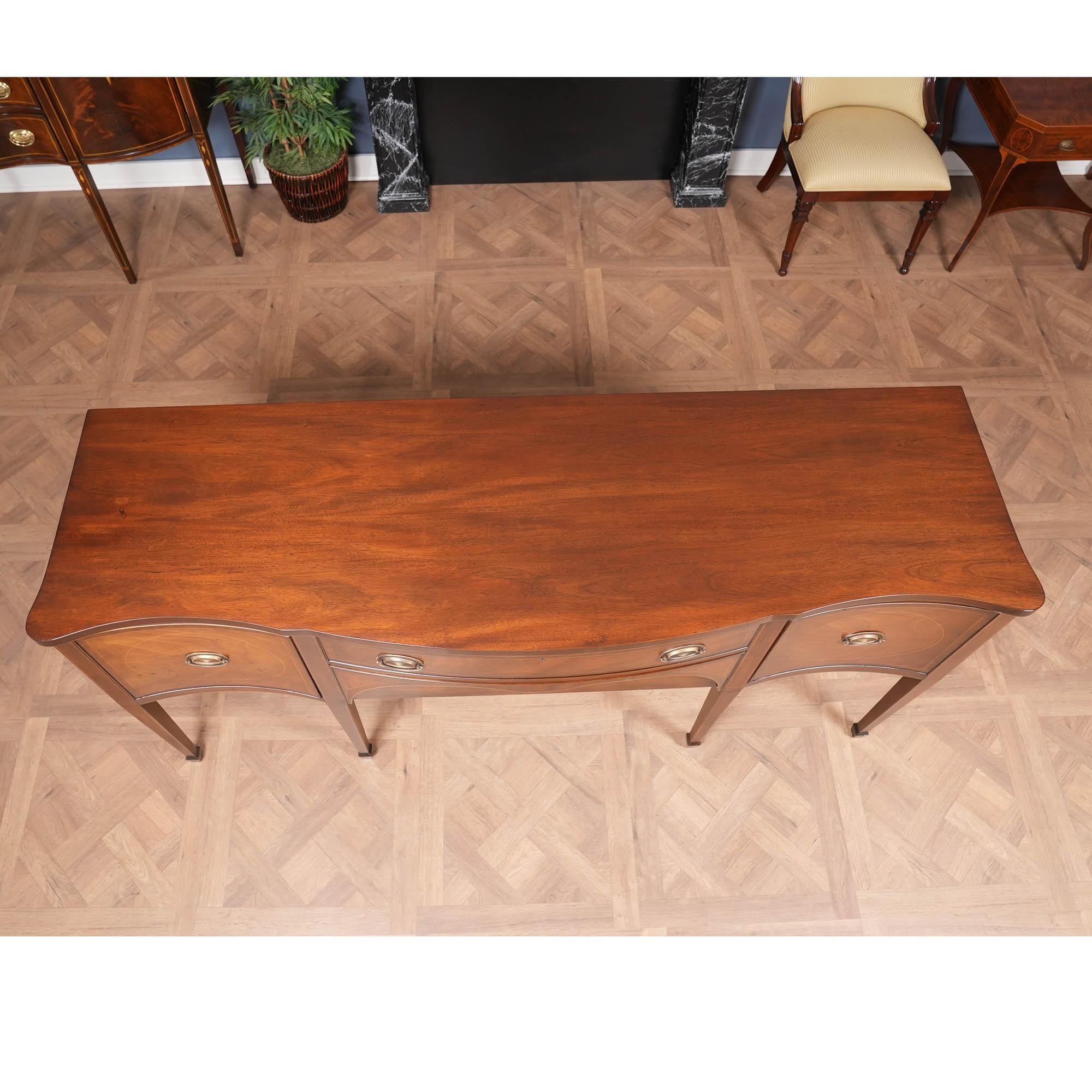 Kittinger Hepplewhite Style Sideboard For Sale 5