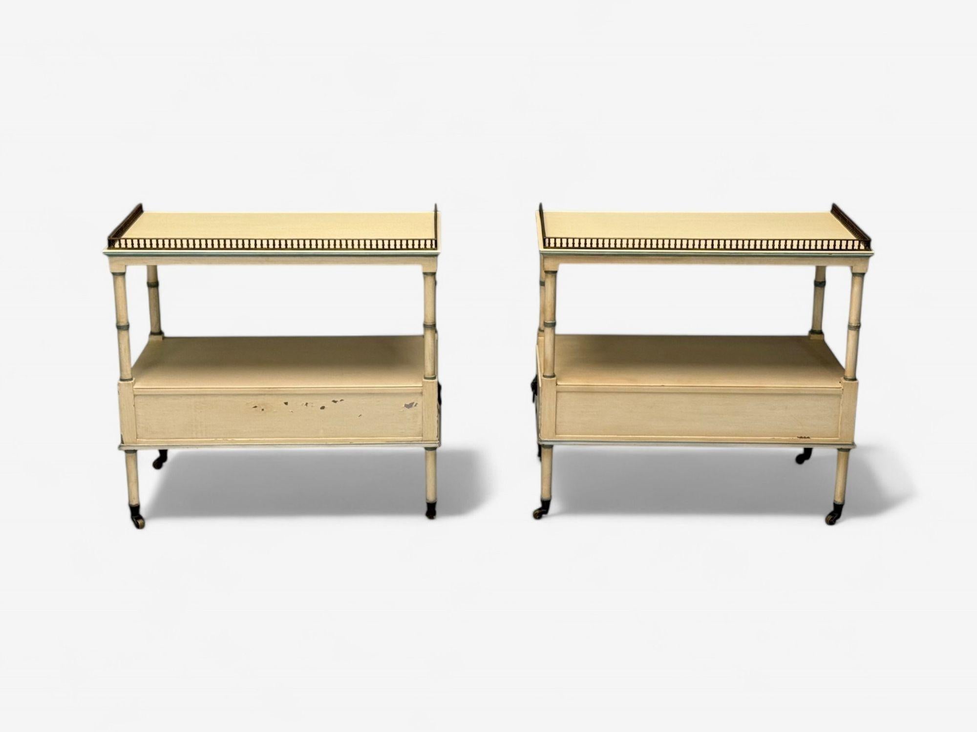 Kittinger, Hollywood Regency Style, Side Tables, Faux Bamboo Painted Wood, Brass For Sale 4