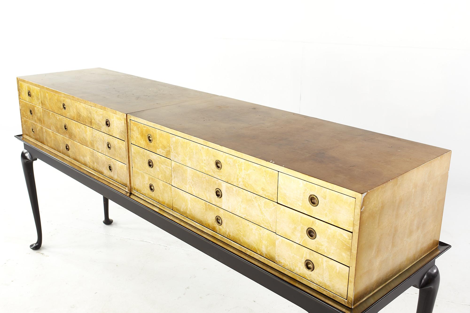 Kittinger Mid Century Gold Leaf Chest of Drawers on Black Lacquer Stand In Good Condition For Sale In Countryside, IL