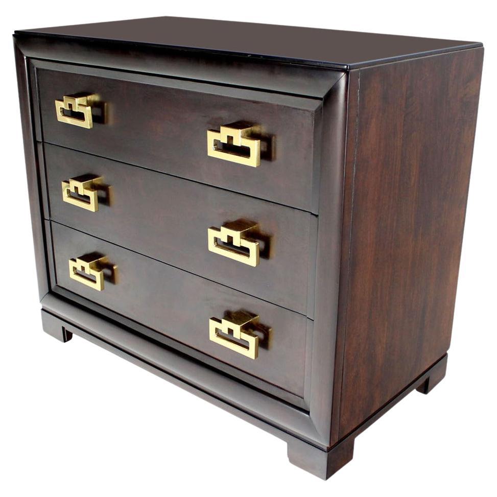 Kittinger Mid Century Modern Heavy Solid Drop Pulls Bachelor 3 Drawer Chest MINT For Sale
