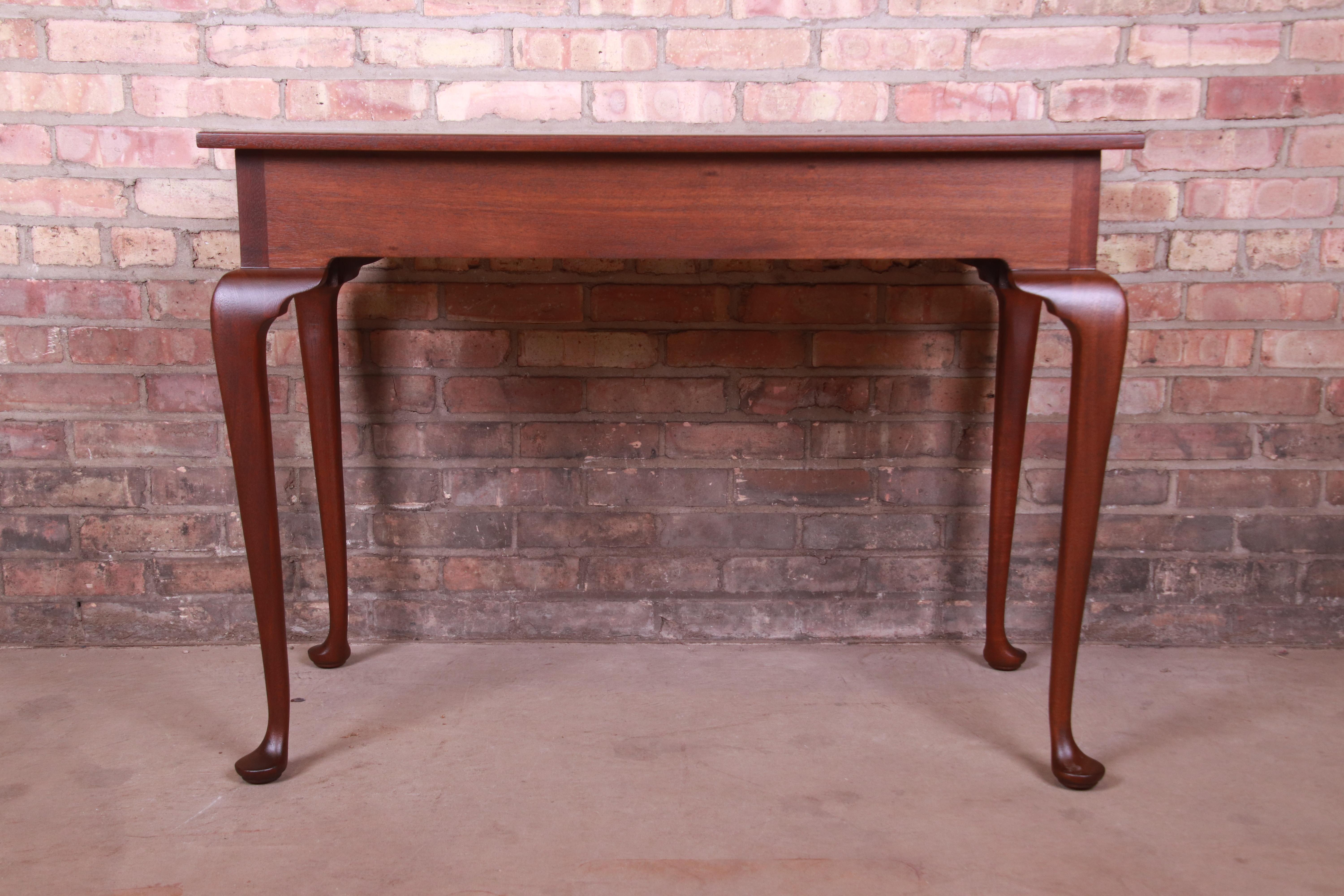 Kittinger Queen Anne Burled Walnut Writing Desk, Newly Refinished 6