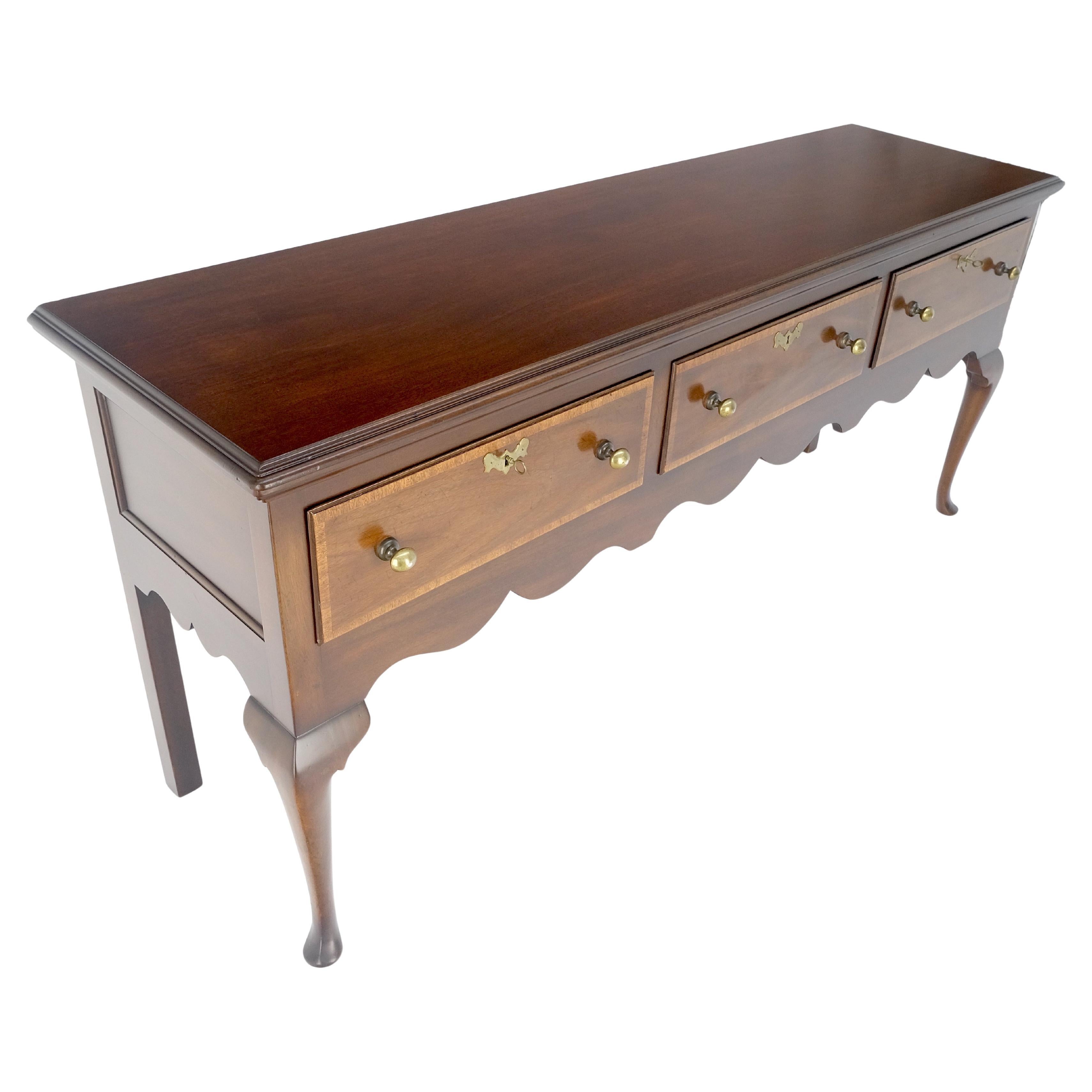 Kittinger Solid Mahogany 3 Massive Drawers Queen Anne Sideboard Credenza MINT For Sale