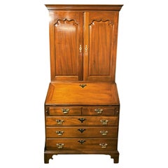 Kittinger Williamsburg Adaptation Mahogany Two Piece Secretary Desk / Bookcase