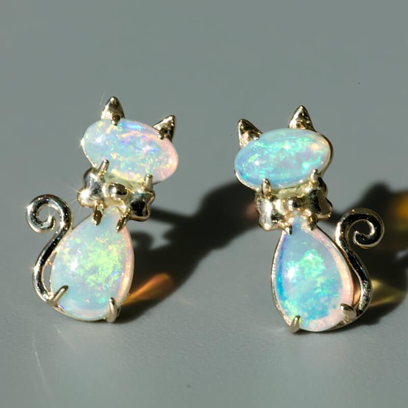 Kitty Cat with a Bow Australian Solid Opal Stud Earrings 14k Yellow Gold.

Free Domestic USPS First Class Shipping!  Free One Year Limited Warranty!  Free Gift Bag or Box with every order!



Opal—the queen of gemstones, is one of the most beautiful