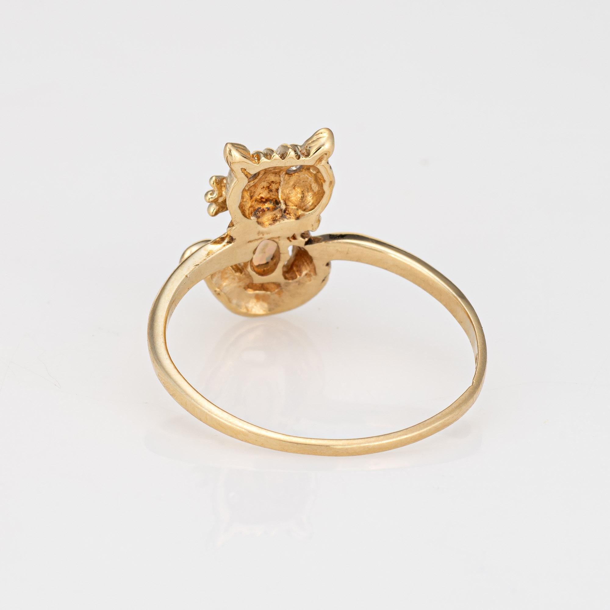 Kitty Cat Ring Vintage Opal Diamond 10k Yellow Gold Sz 7.5 Animal Jewelry In Good Condition In Torrance, CA