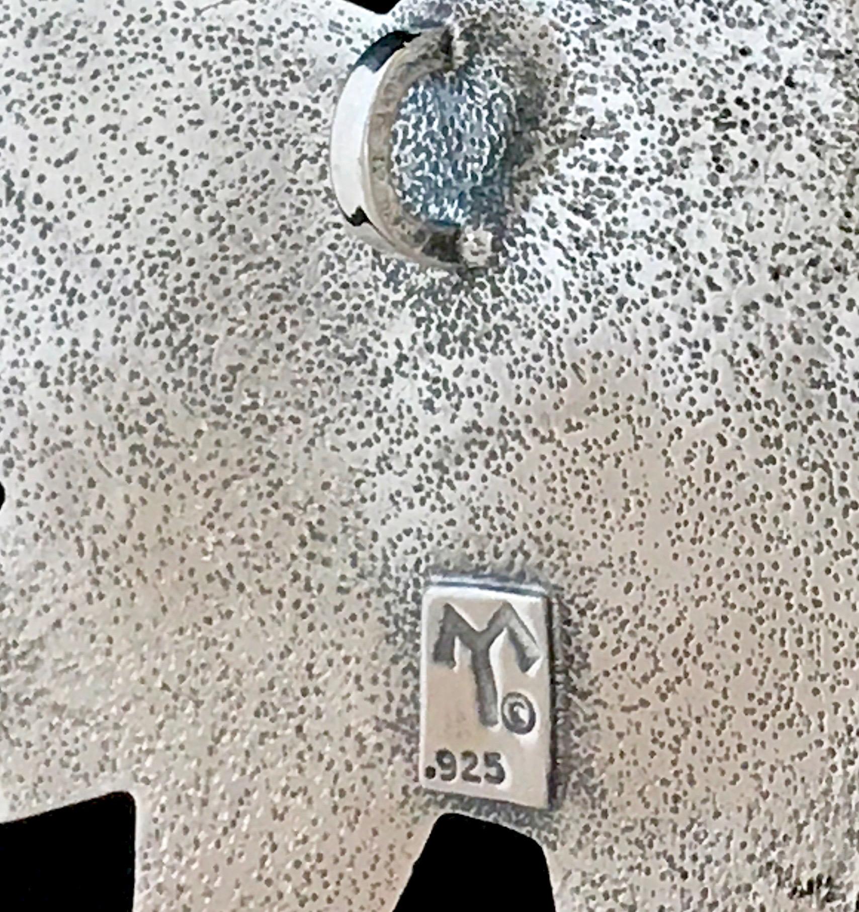 Kitty, ciondolo medio, di Melanie Yazzie, Navajo, Indigeno, argento, gatto In condizioni Nuovo in vendita a Santa Fe, NM