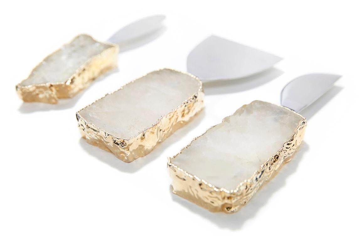 Brazilian Kiva Cheese Set in Crystal, 24-Karat Gold and Stainless Steel by ANNA new york For Sale