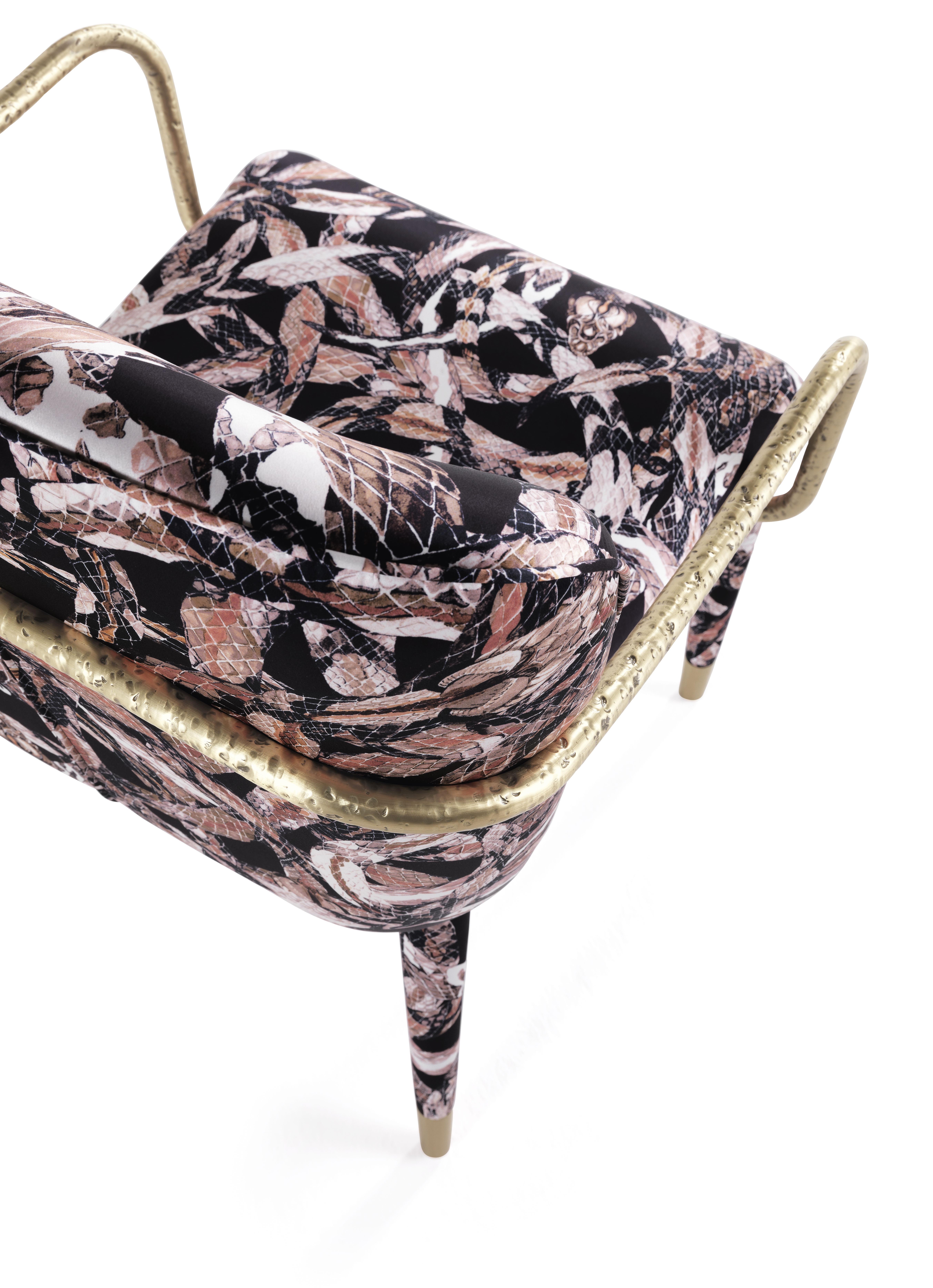 21st Century Kivu Chair in Fabric and Metal by Roberto Cavalli Home Interiors In New Condition In Cantù, Lombardia