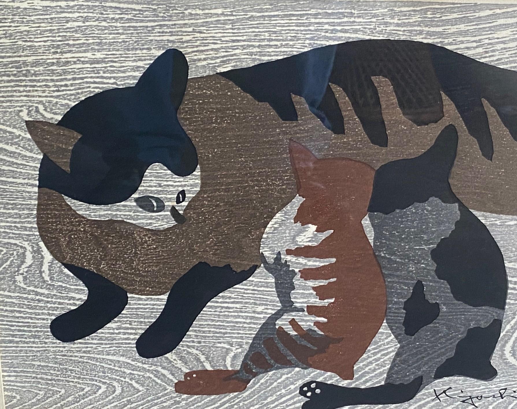 Kiyoshi Saito Signed Japanese Woodblock Print Striped Mother Cat and Kittens In Good Condition In Studio City, CA