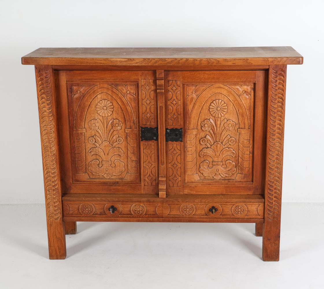 Kjaernulf Style Brutalist Danish Oak Sideboard Cabinet, Circa 1970's In Good Condition For Sale In Norwalk, CT