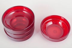 Kjell Blomberg for Gullaskruf. Four “Vineta” bowls in ruby-red art glass. 1960s