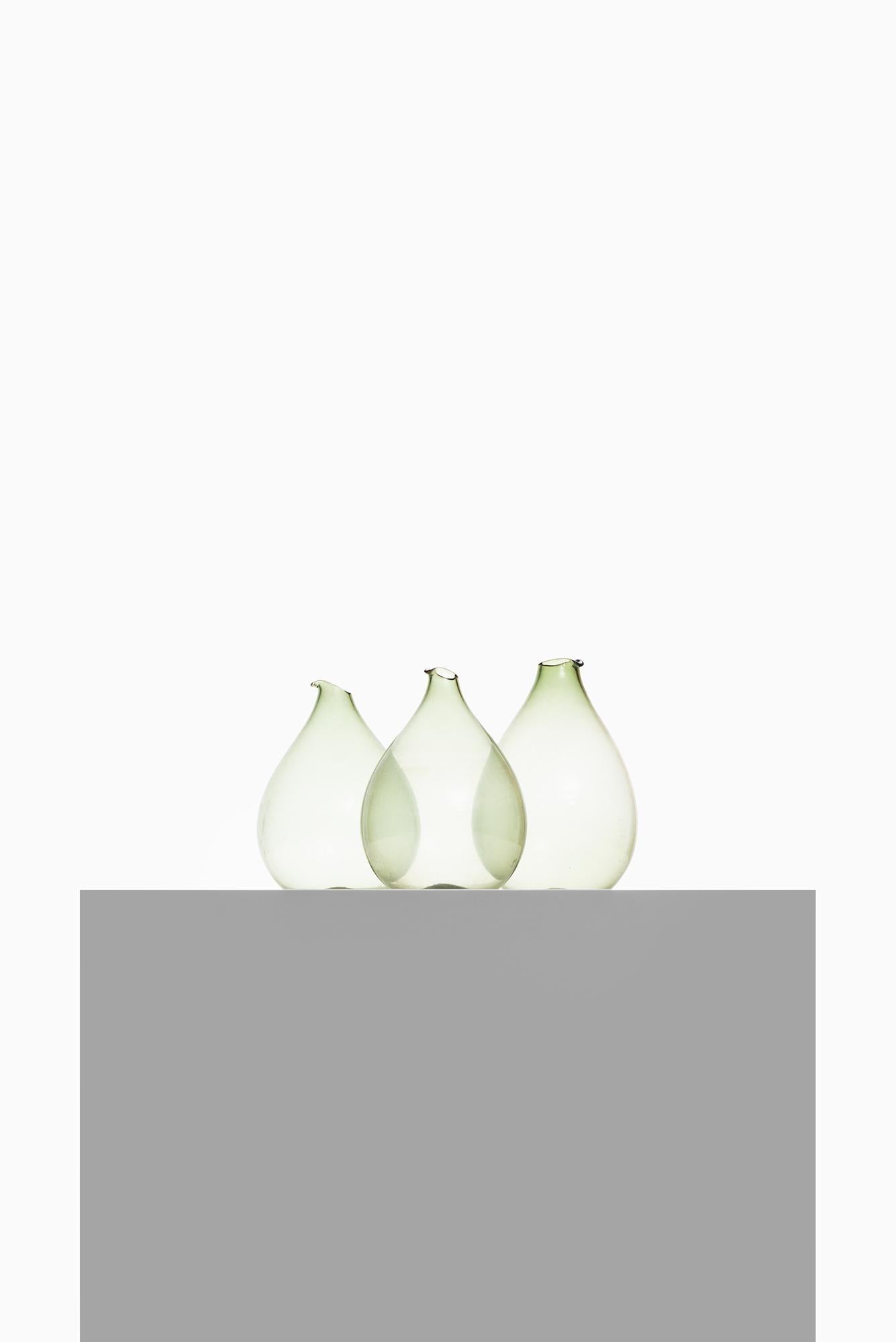 Scandinavian Modern Kjell Blomberg Glass Vases by Gullaskruf in Sweden