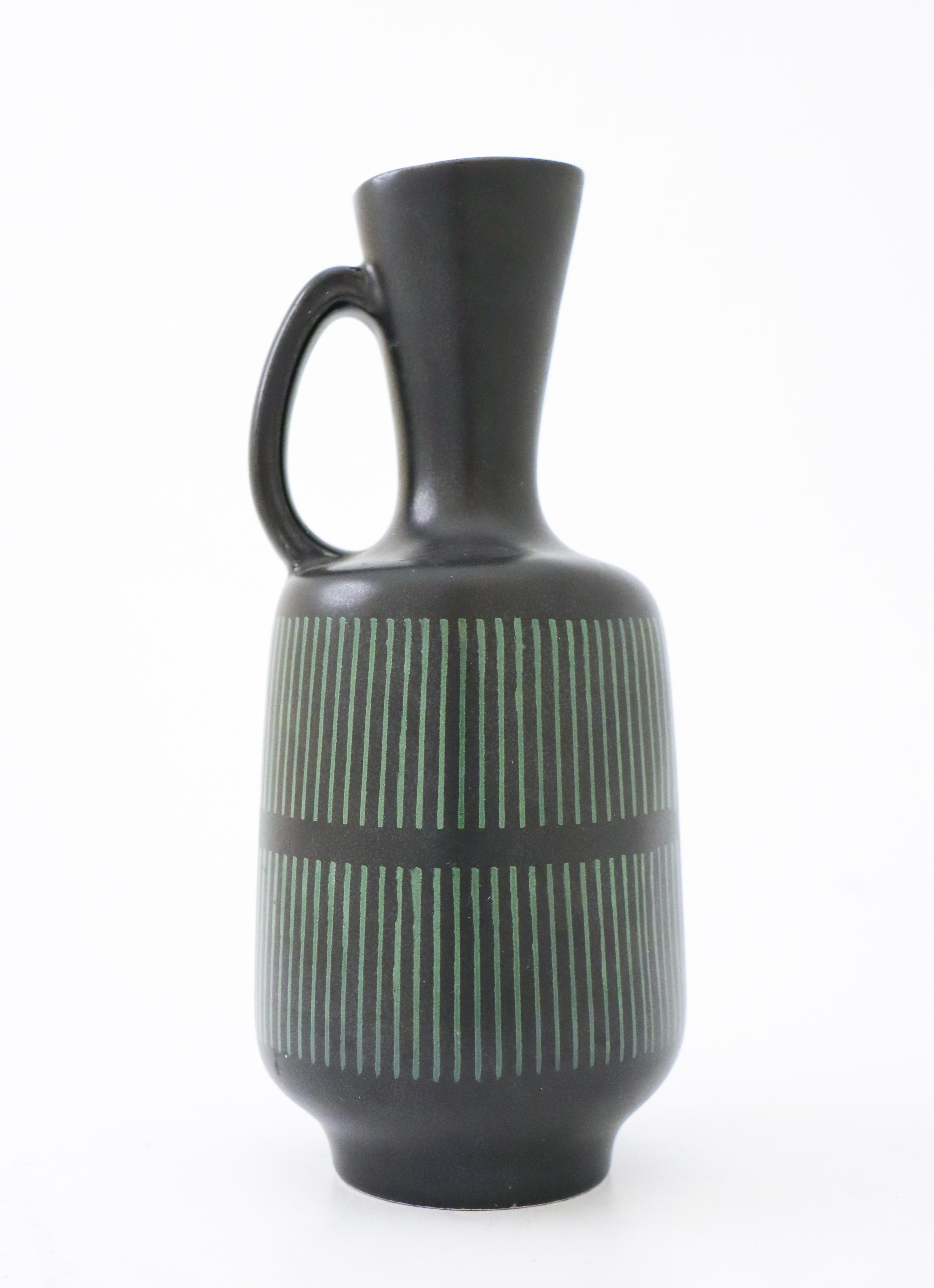 Kjell Blomberg, Upsala Ekeby, Vase "Conga" Porcelain, 1950s at 1stDibs