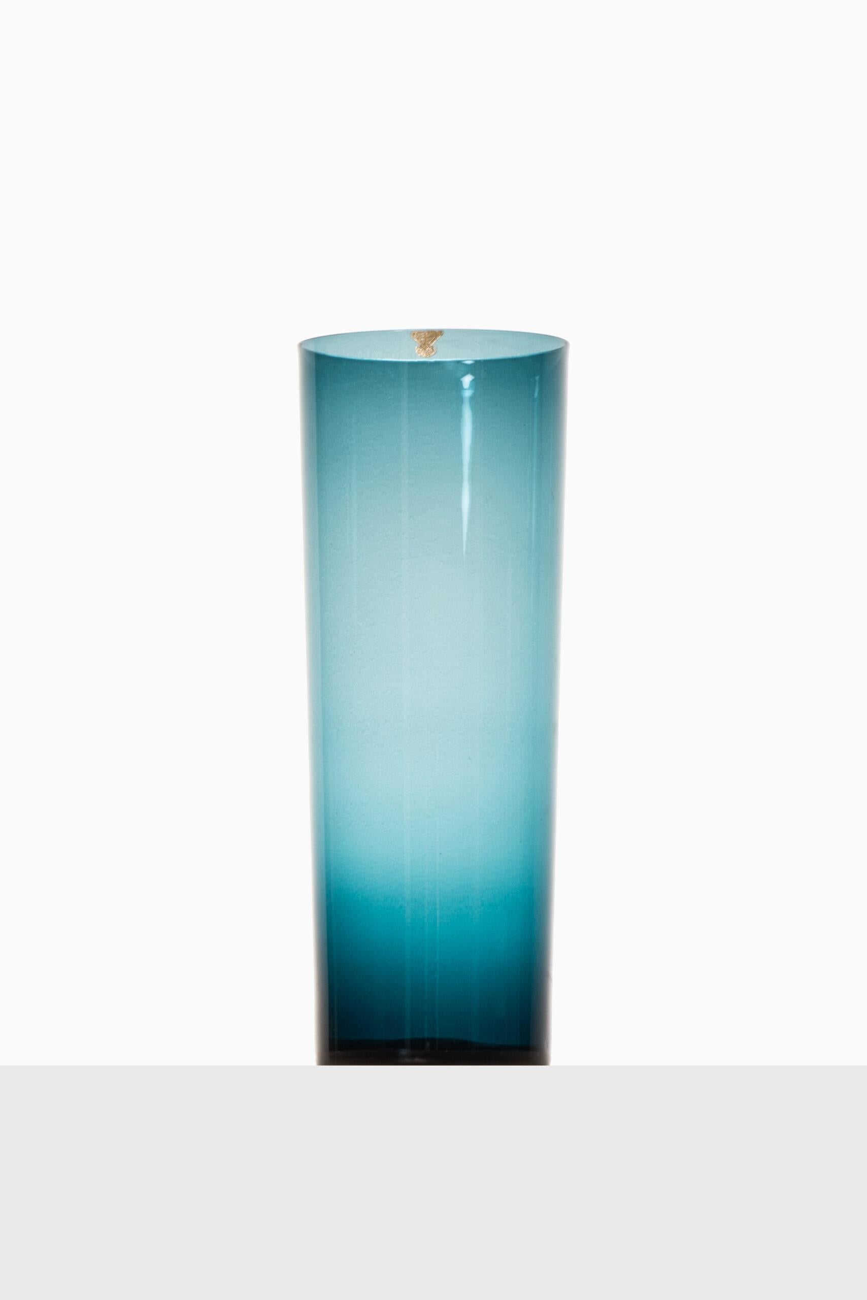 Kjell Blomberg Vase, hergestellt von Gullaskruf in Schweden im Zustand „Gut“ im Angebot in Limhamn, Skåne län