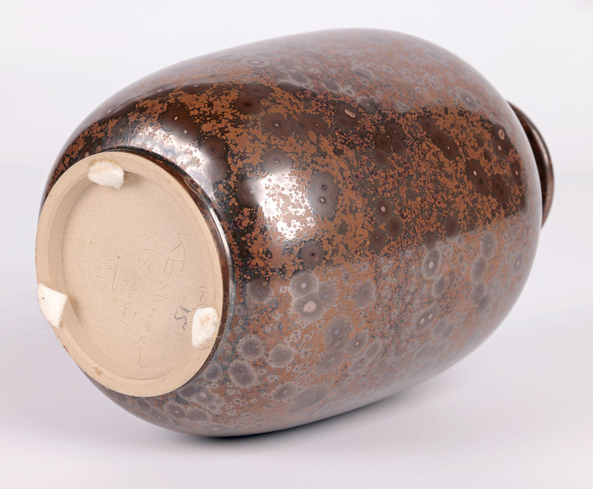 Kjell Bolinder Swedish Manganese Glazed Studio Pottery Vase en vente 3