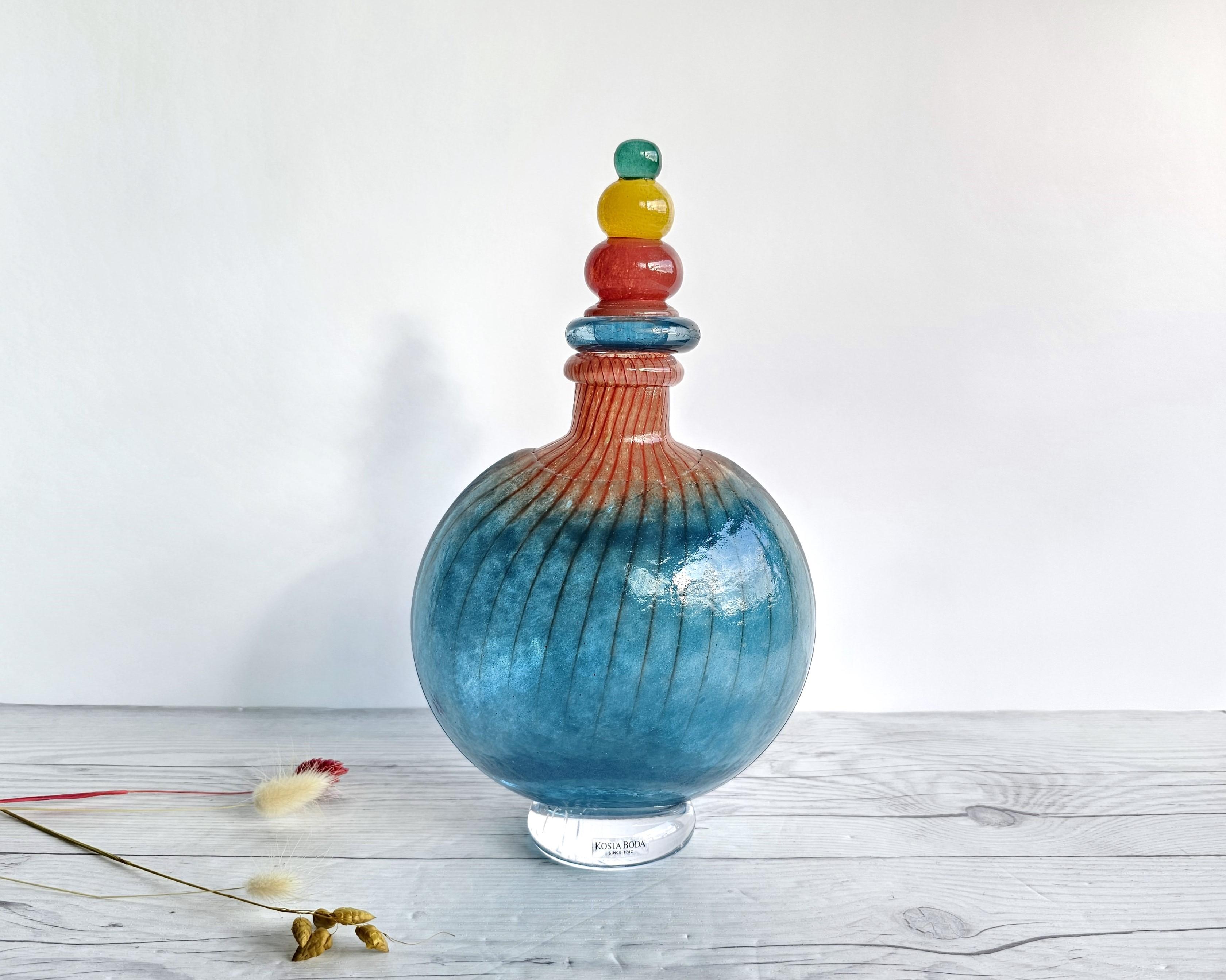 Swedish Kjell Engman 1989 'Bon Bon' Series, Kosta Boda, Sapphire and Coquelicot Decanter