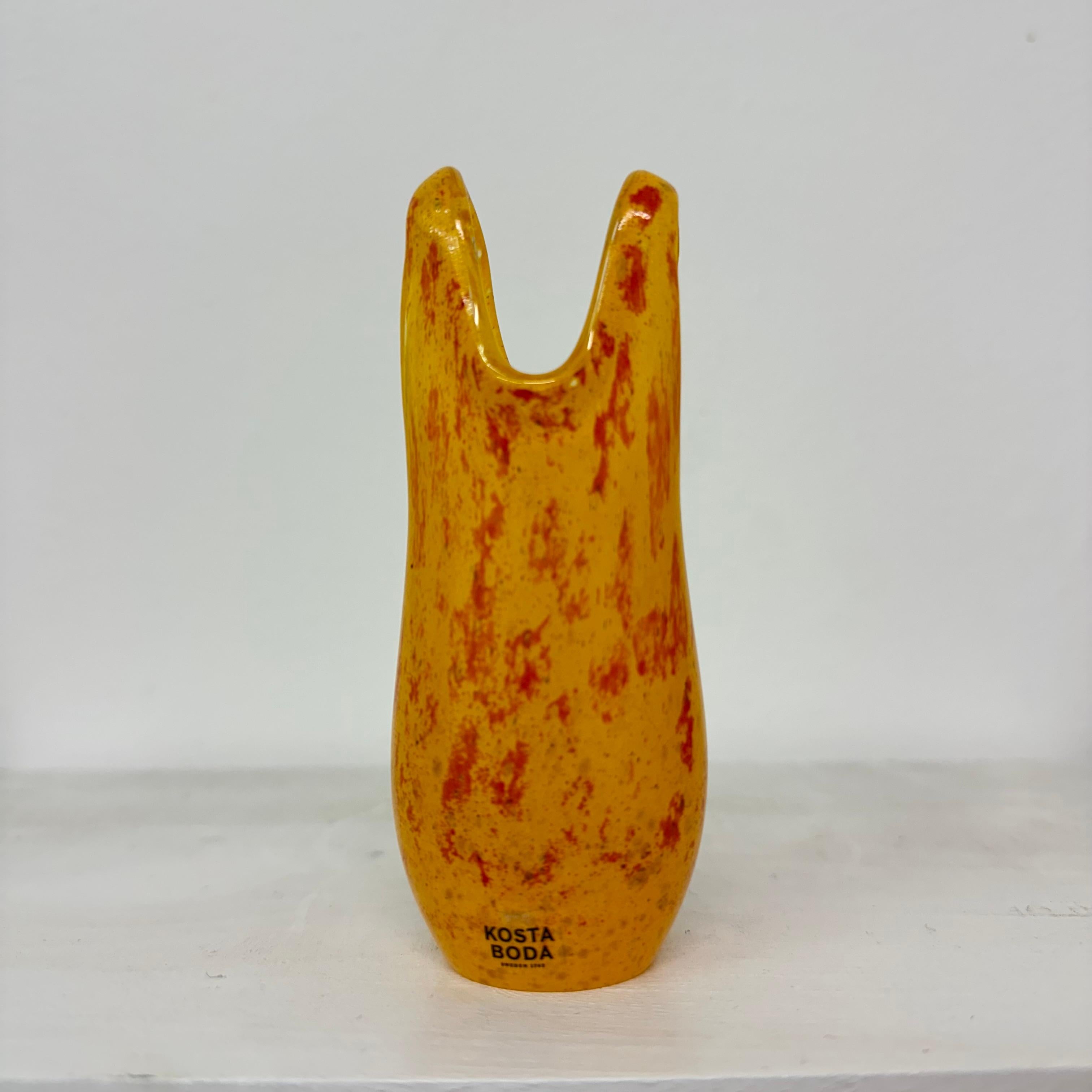 Mid-Century moderno Kjell Engman per Kosta Boda 'Costume da bagno' anni '80 Svezia in vendita
