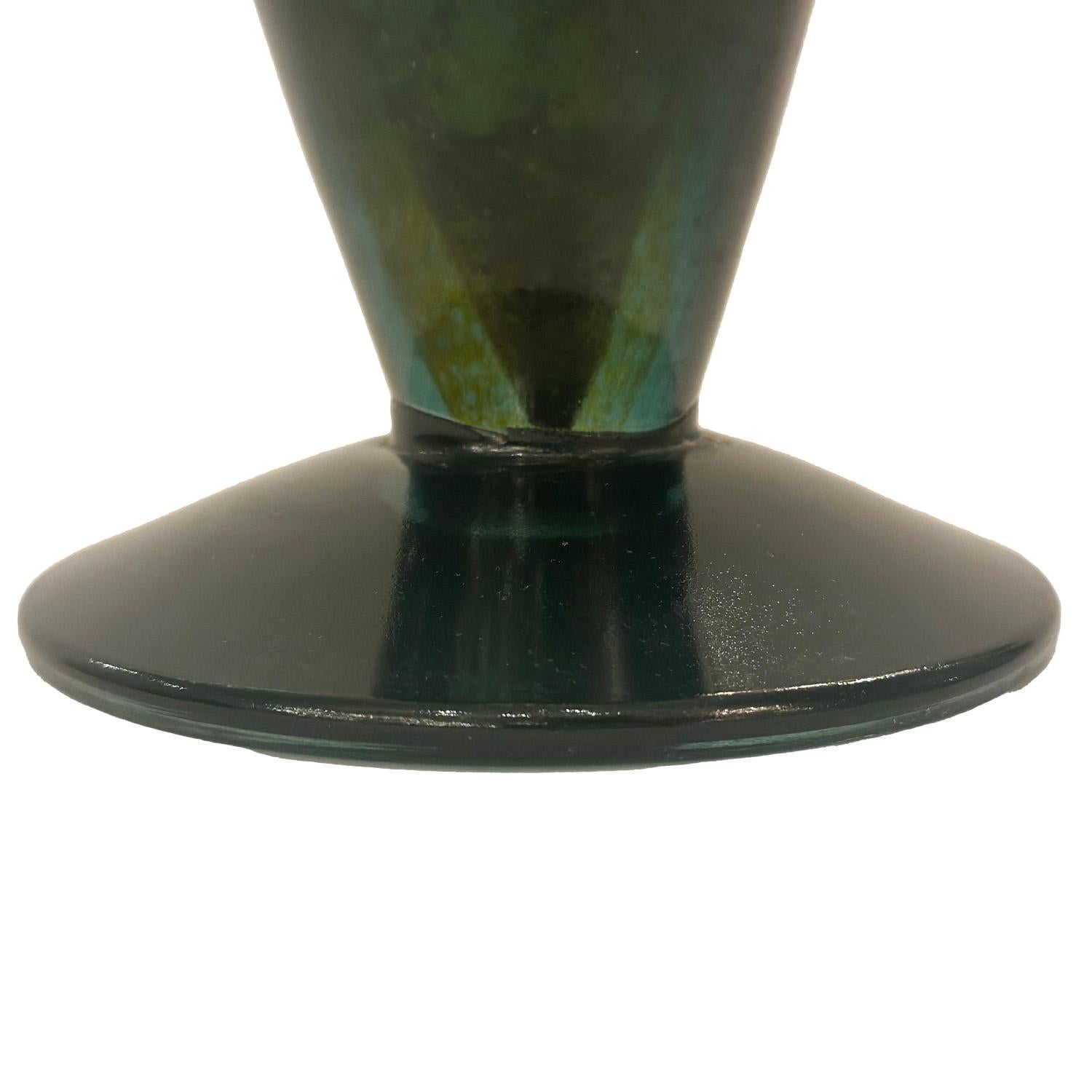 Fait main Vase en verre d'art suédois à lèvres évasées Kjell Engman pour Kosta Boda en vente