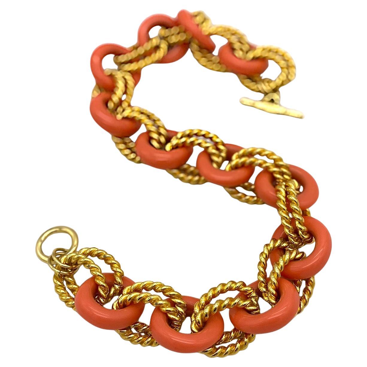 KJL Chunky Gliederhalskette aus Koralle und Gold im Zustand „Gut“ im Angebot in Atlanta, GA