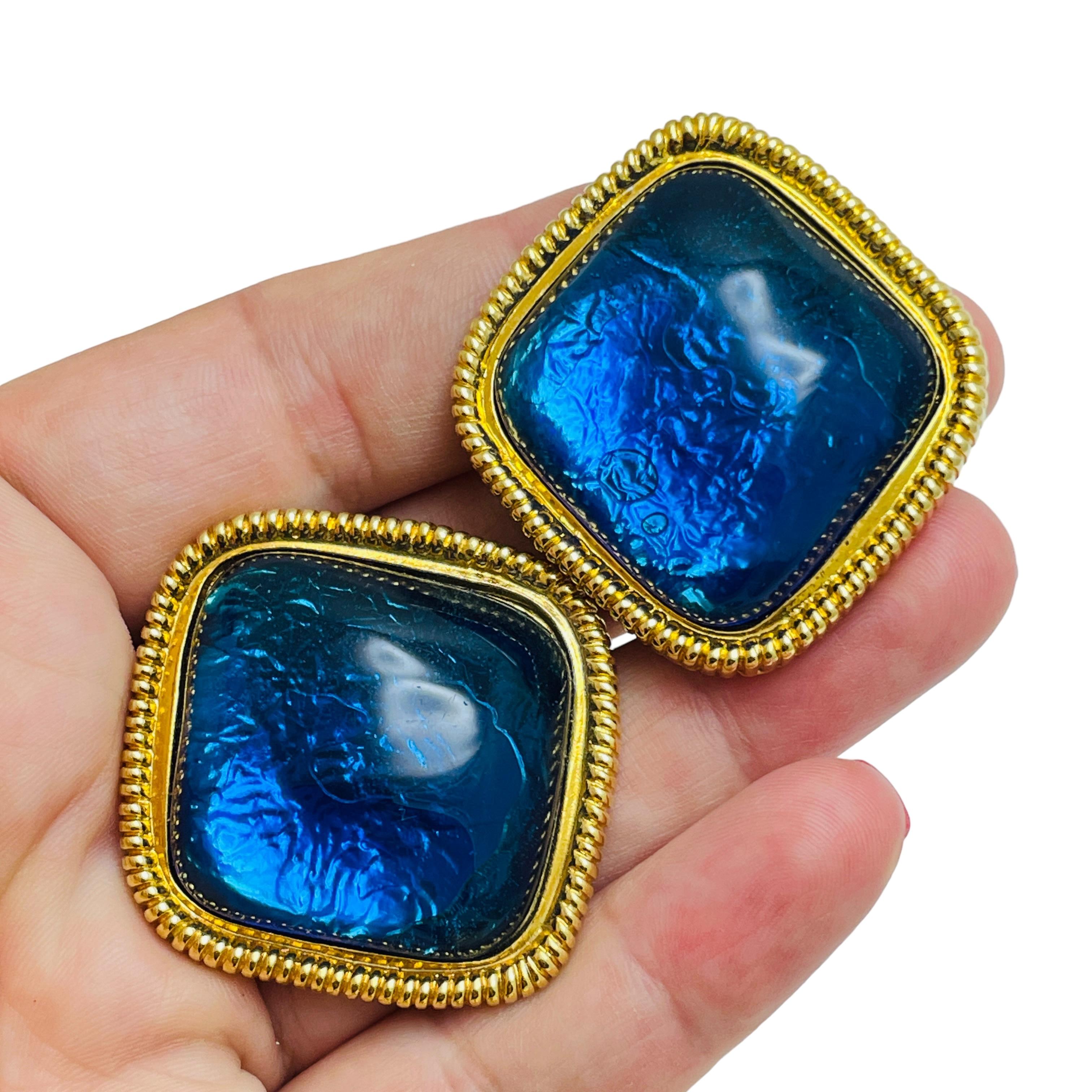 De las mujeres KJL para AVON Pendientes de clip de diseño de cristal de zafiro en tono dorado en venta