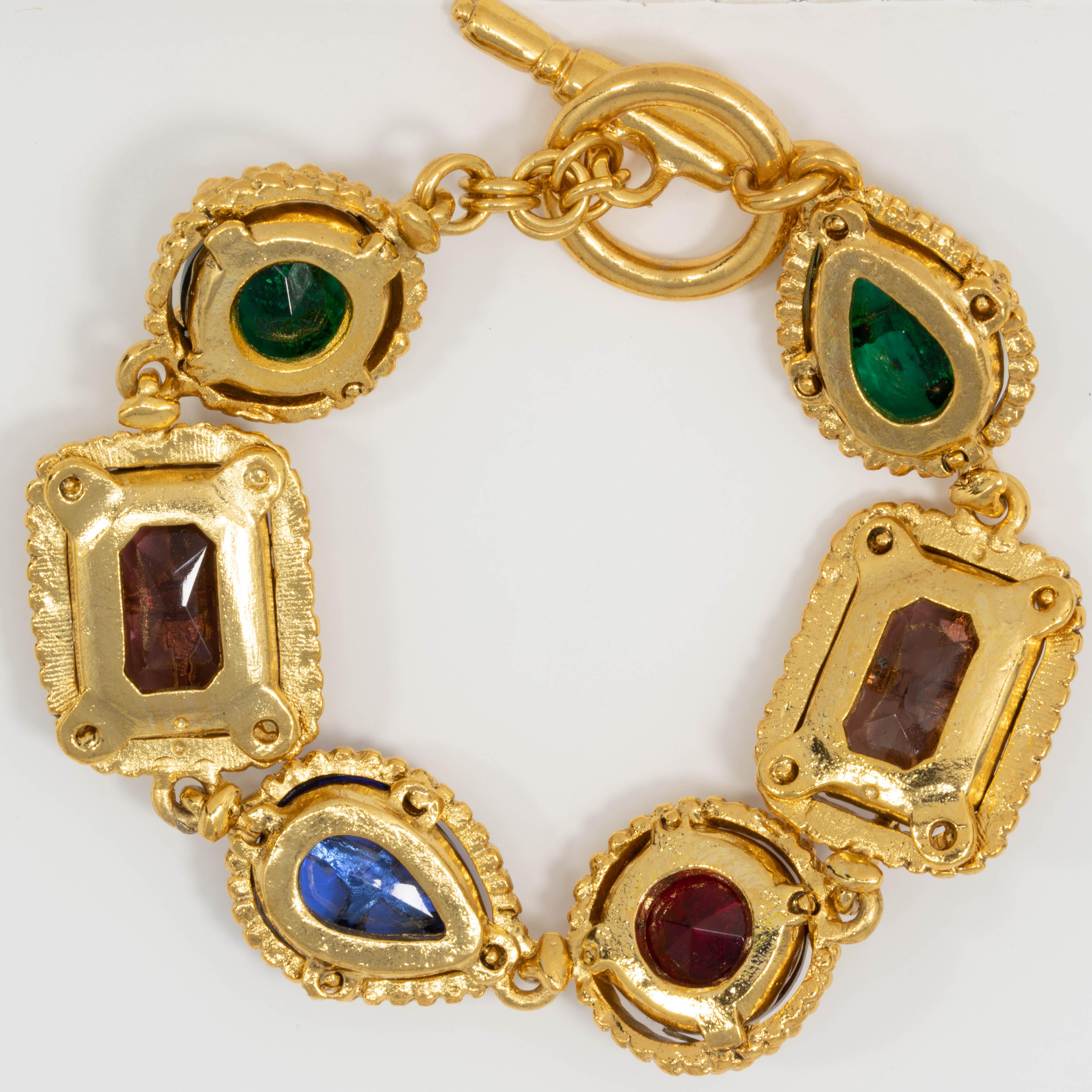 KJL Kenneth Jay Lane Gold Big Jewel Link Retro Toggle Clasp Bracelet In New Condition In Milford, DE